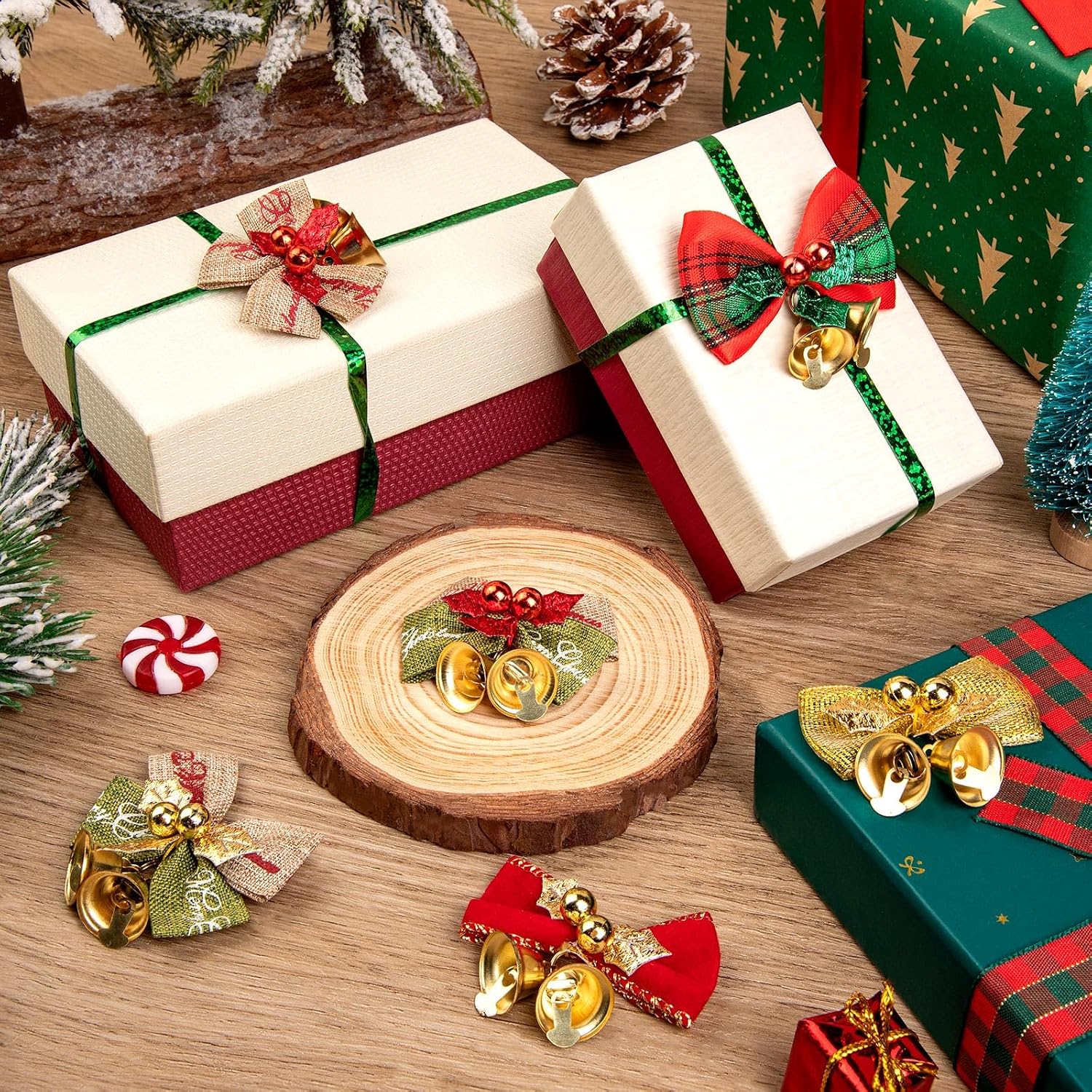 36 Pcs Christmas Bows with Bells, Mini Bows for Craft 2 Inch Mini Bowknot Ornament for Christmas Tree Decor Ribbon Wreath Clothing Accessories DIY Crafts