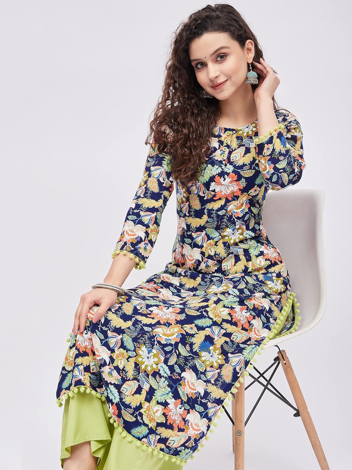 Tissu Women's Rayon Blue & Green Printed Straight Kurta with Palazzo