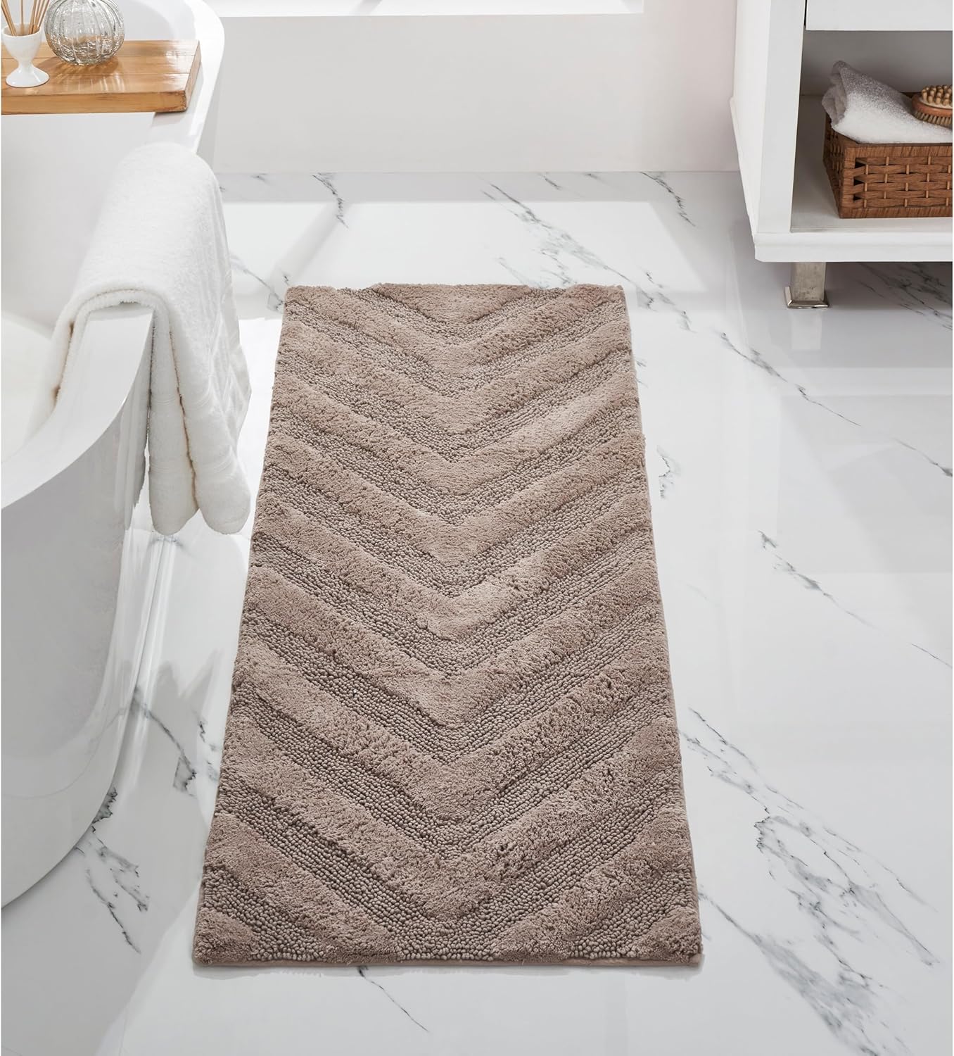 Amazon.com: Better Trends Hugooo Collection, Runner Bath Rug, 100% Cotton Bathroom Rug, Water ...