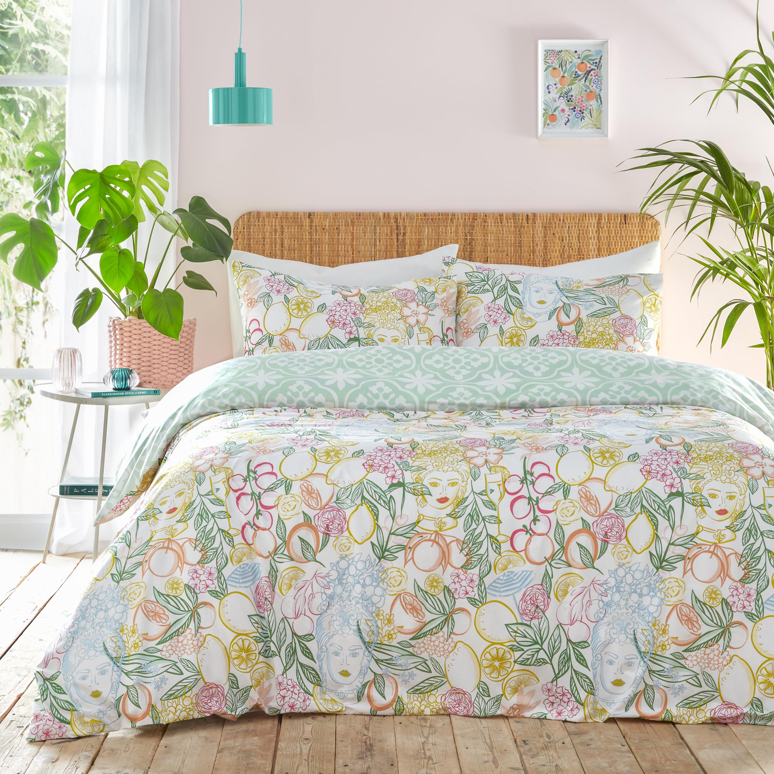 furn. Taormina Floral Duvet Cover Set, Multicolour, King (U.K. Standard) - Image 4