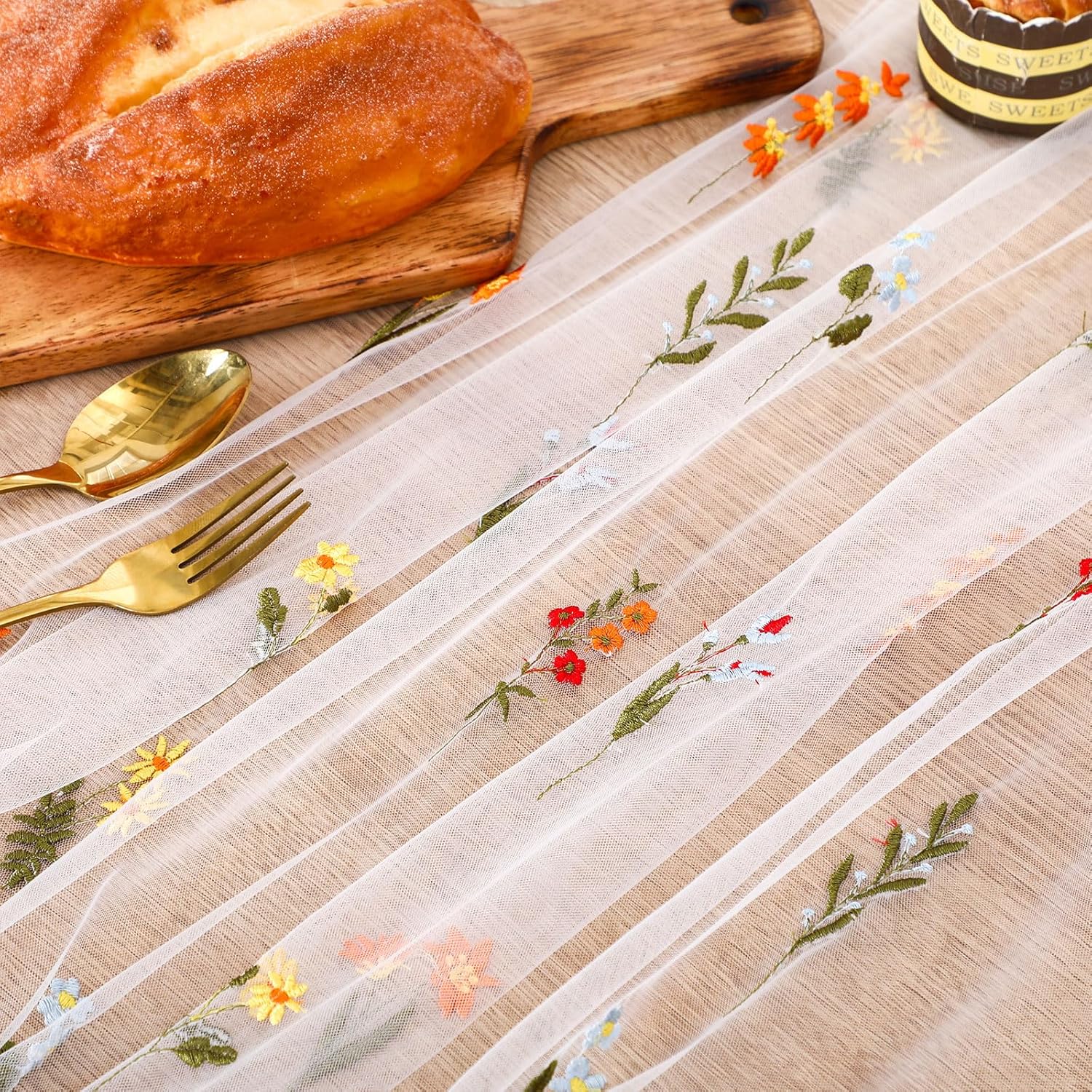 Boao 3 Pcs Wildflower Table Runner Embroidery Tulle Spring Summer Table Runner 120 Inch 10 ft Kitchen Dining Decoration for Wedding Baby Shower Bridal Shower Home Decor Birthday Party (Ivory)