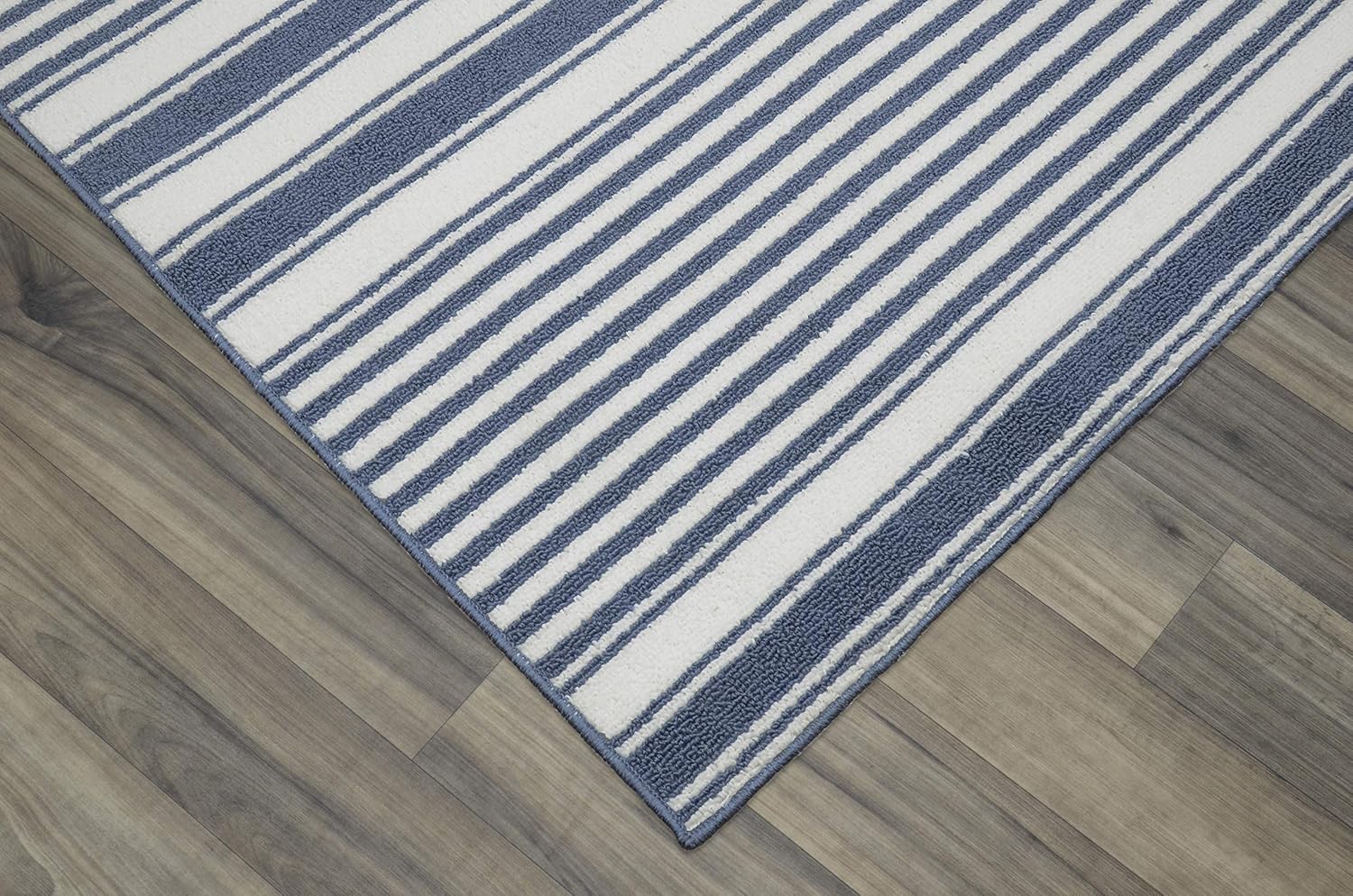 Garland Rug Cape Cod Area Rug, 6' x 8', Sky Blue – Inspired by The Serene Coast, This Sky Blue Rug Brings a Calming and Refreshing Feel to Your Home. Perfect for Living Rooms or bedrooms.