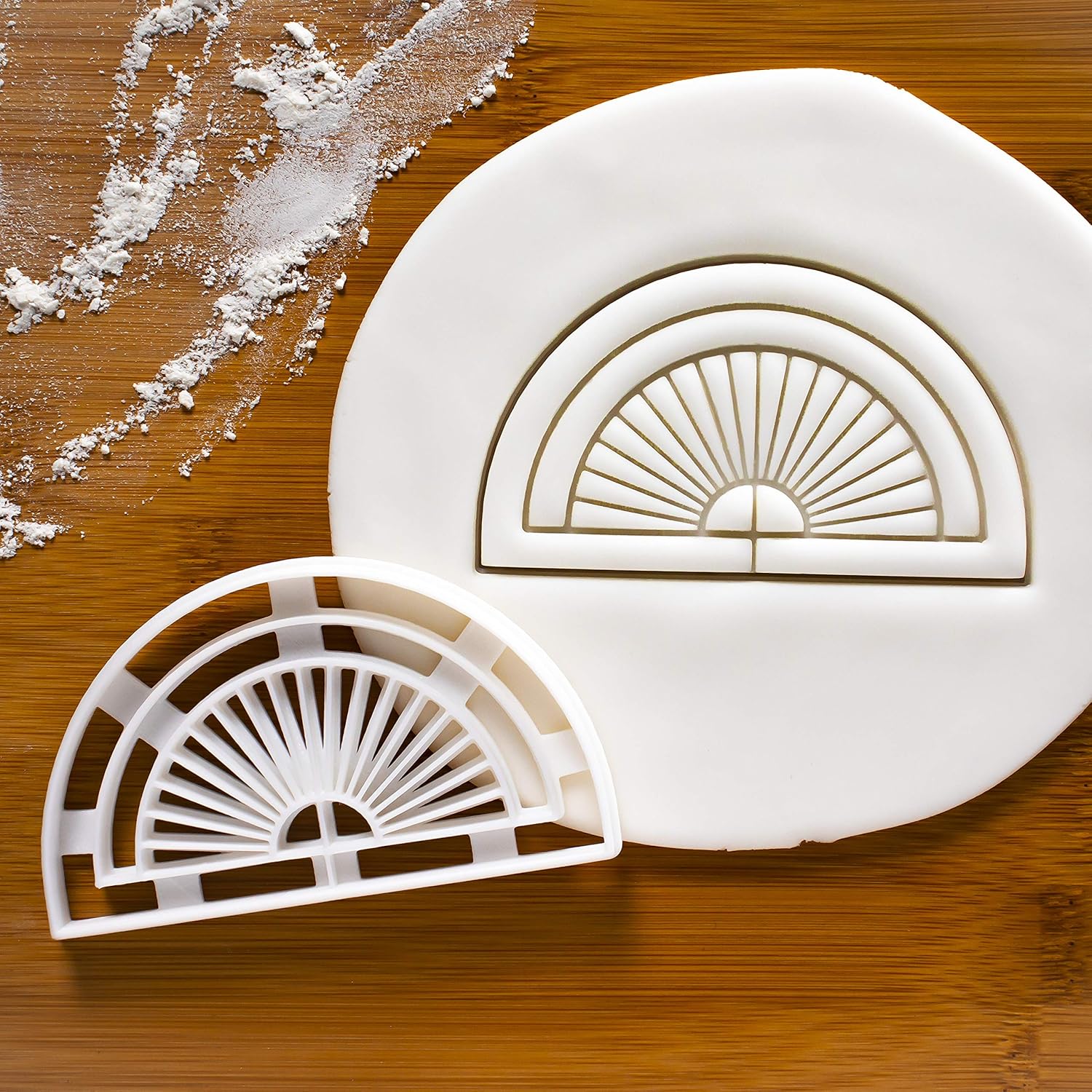 Set of 5 Technical Drawing Instruments (Designs: Set Squares, Protractor, Ruler, Compass), 5 pieces - Bakerlogy