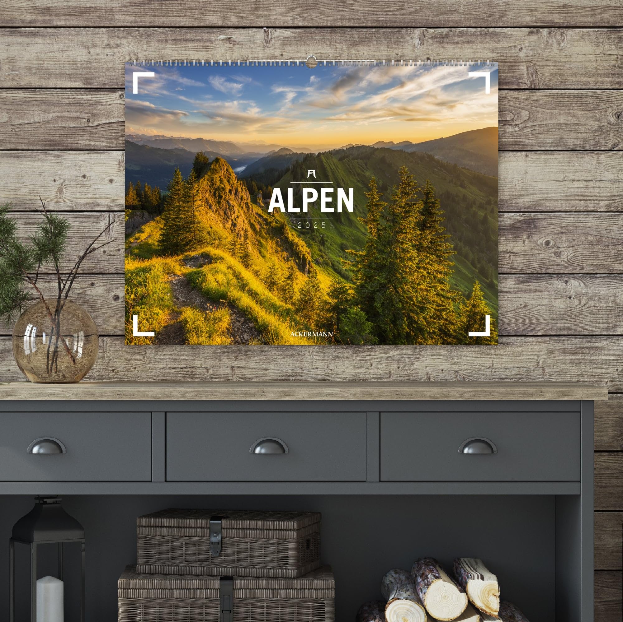 Alpen - Ackermann Gallery Kalender 2025, Wandkalender im Querformat (66x50 cm) - Großformat-Kalender / Hochwertiger Panorama-Kalender Berge und Natur