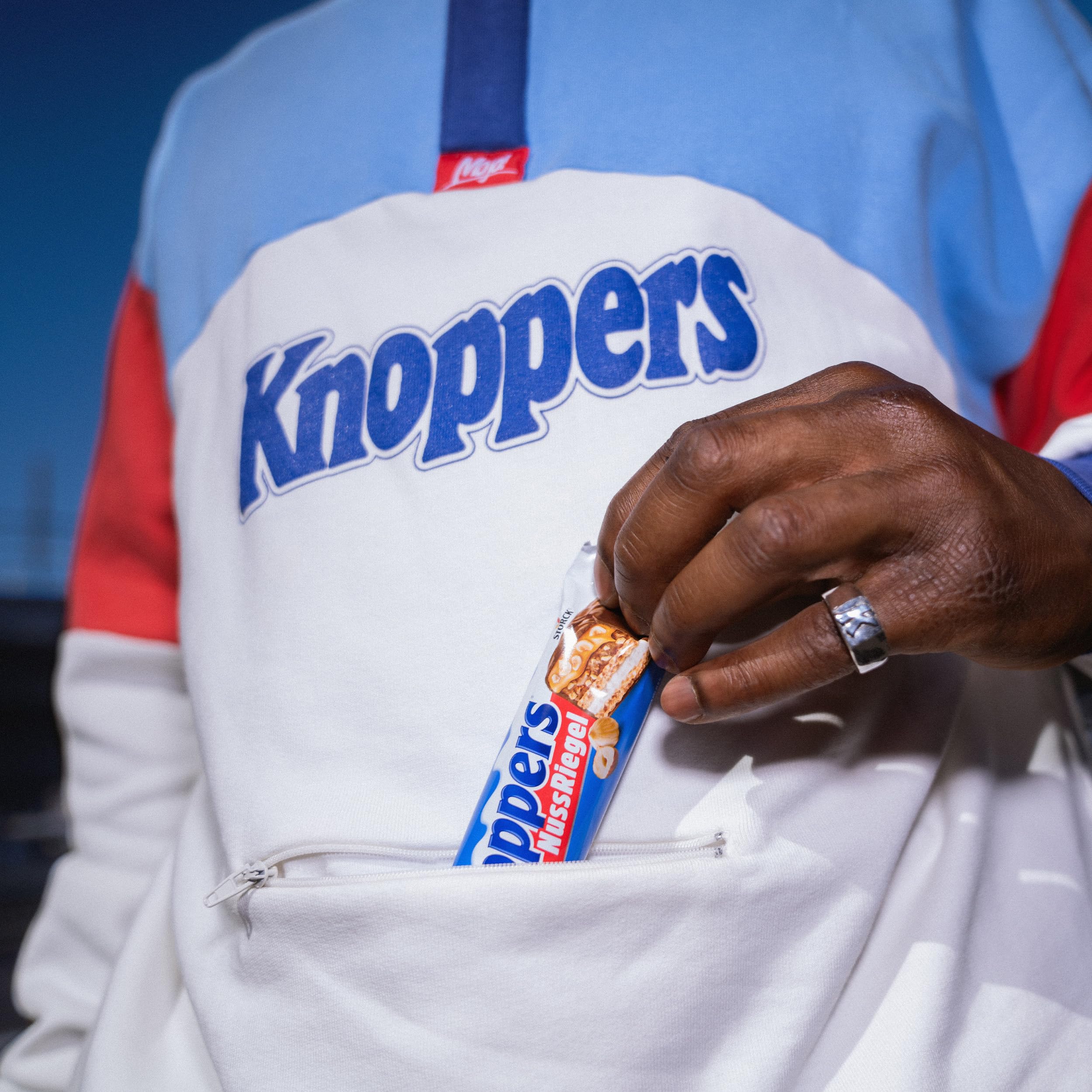 Knoppers Nut Bar - Barre chocolatée aux noisettes et lait, boîte de 24 barres