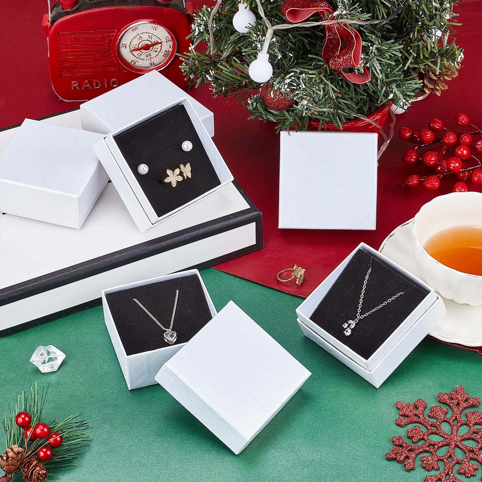 Nideen 4 Scatole Regalo Per Gioielli Con Fiocco – 7,5x7,5x3,5 Cm, Bianche, Con Cartoncini | Confezione Regalo