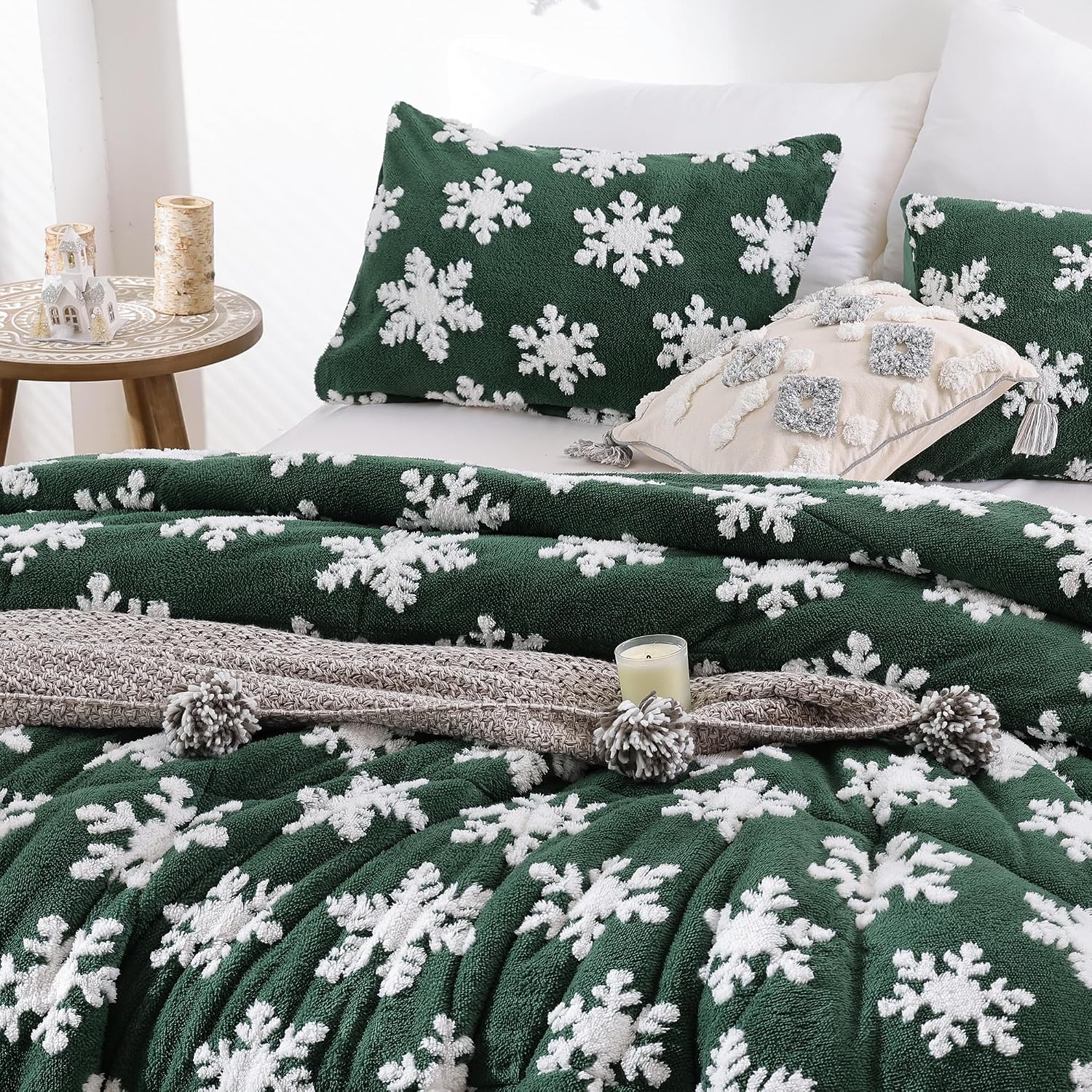 JANZAA Christmas Comforter Set Queen, Emerald Snowflake Christmas Bedding