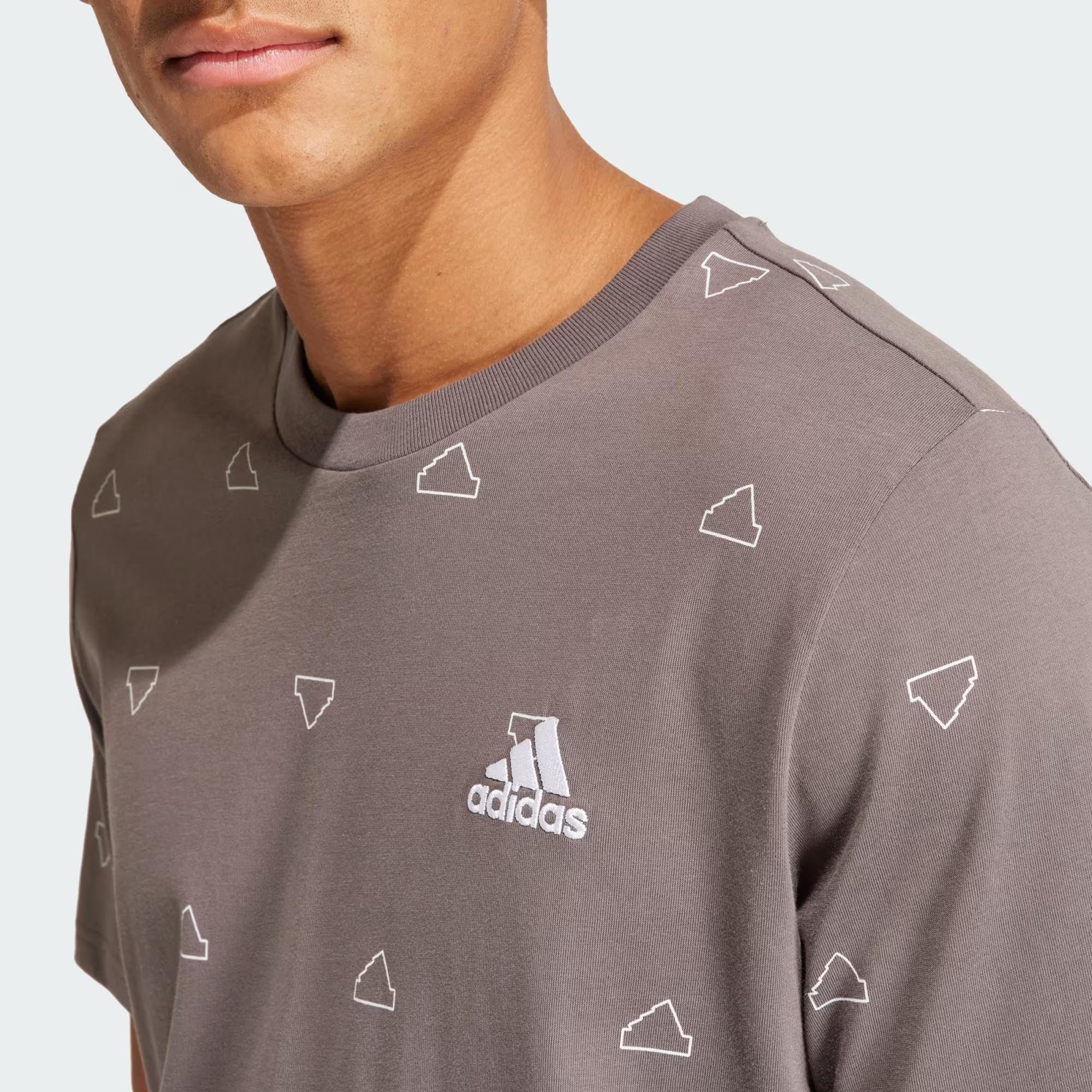 Adidas Herren Seasonal Essentials Monogram Graphic Tee, Charcoal, M – Ansicht 5