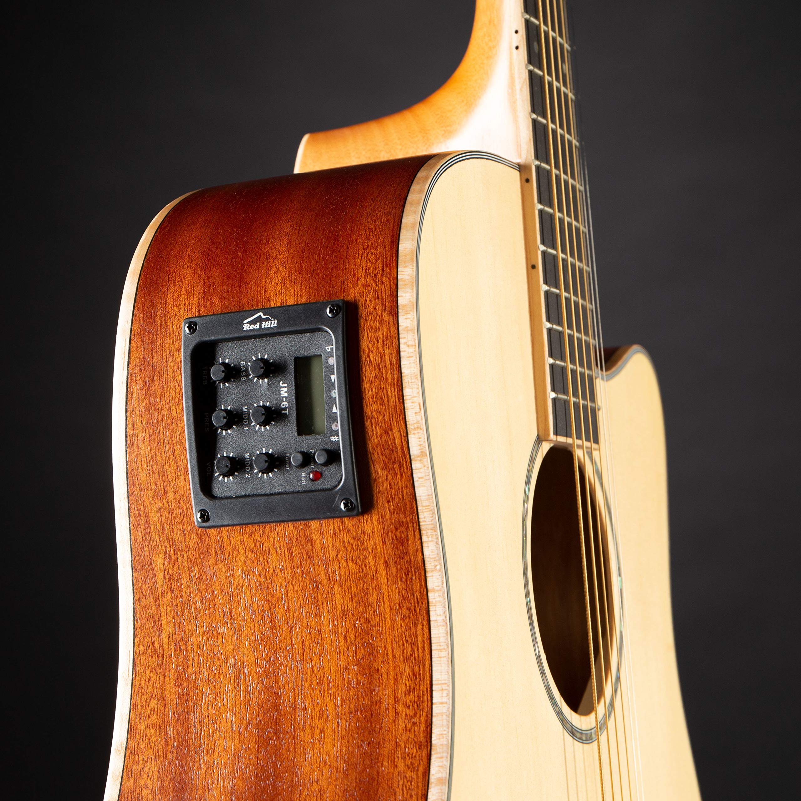 Red Hill DCE-48-S Westerngitarre, Dreadnought Bauform, Massive Fichtendecke, Mahagoni Boden und Zargen, 20 Bünde, JM-6T Tonabnehmersystem, Integriertes Stimmgerät, Mattes Finish
