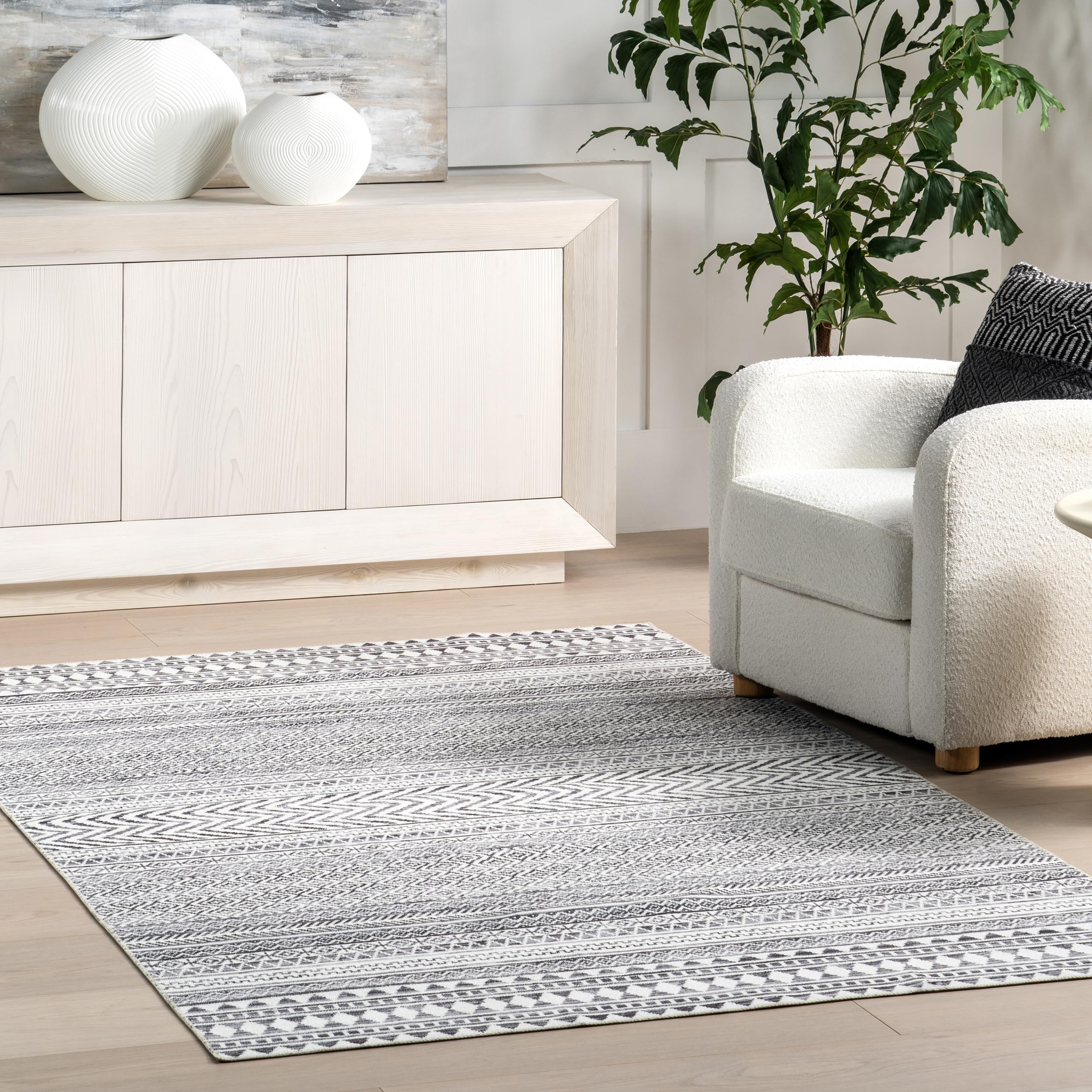 nuLOOM Kira Grey 6x9 Area Rug