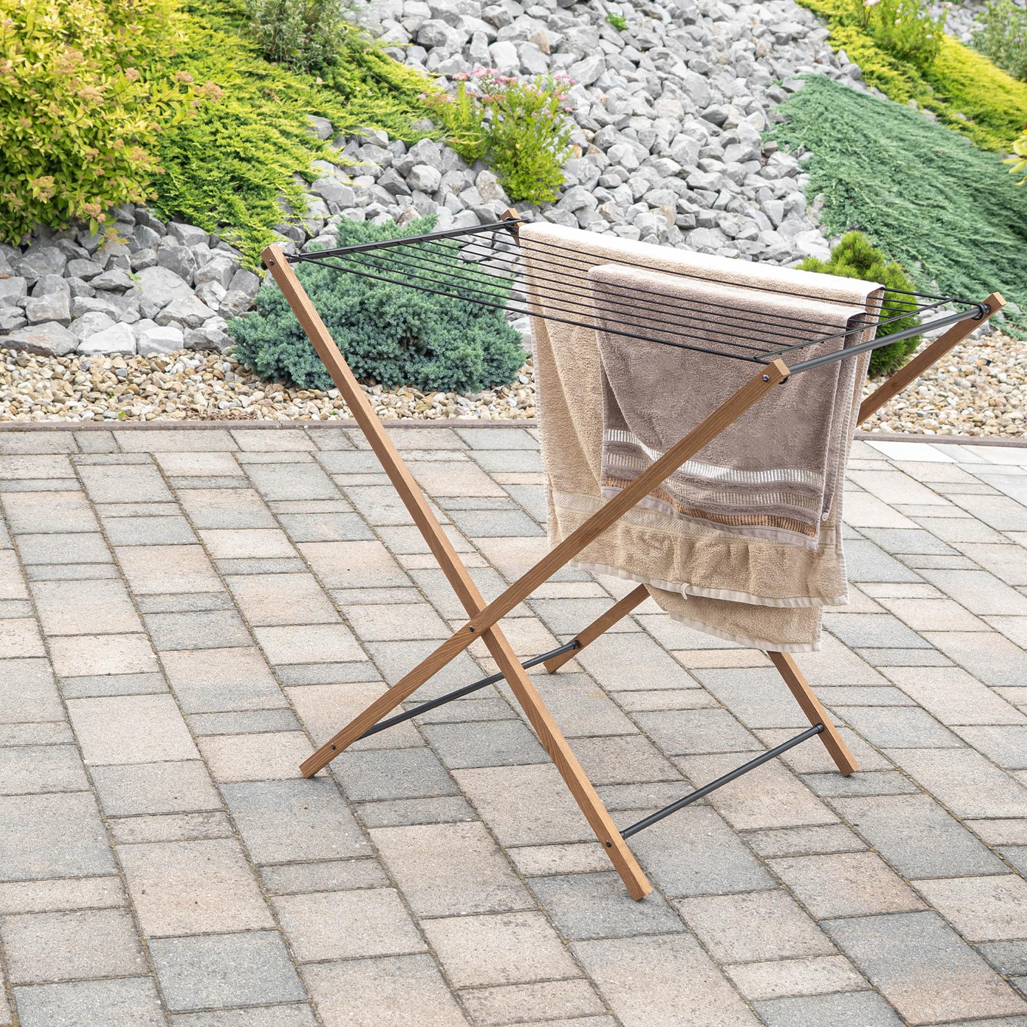 KADAX Wäscheständer aus Holz, 7m² Trockenfläche, 98 x 89 cm, klappbarer Standtrockner zum platzsparenden Trocknen von Kleidung, Handtüchern & Bettwäsche, Stabiler Wäschetrockner