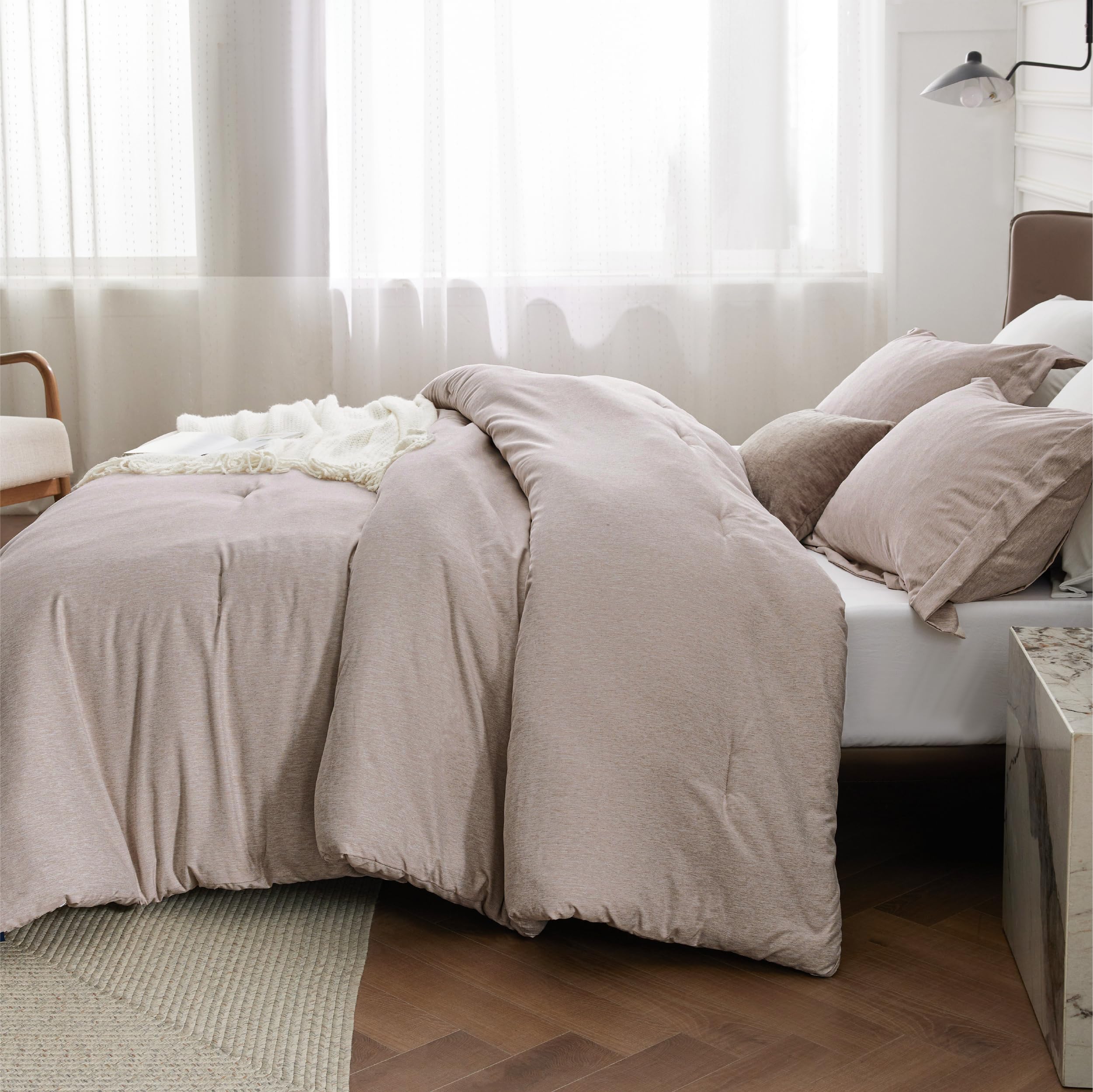 Amazon.com: Bedsure California King Comforter Set - Warm Taupe