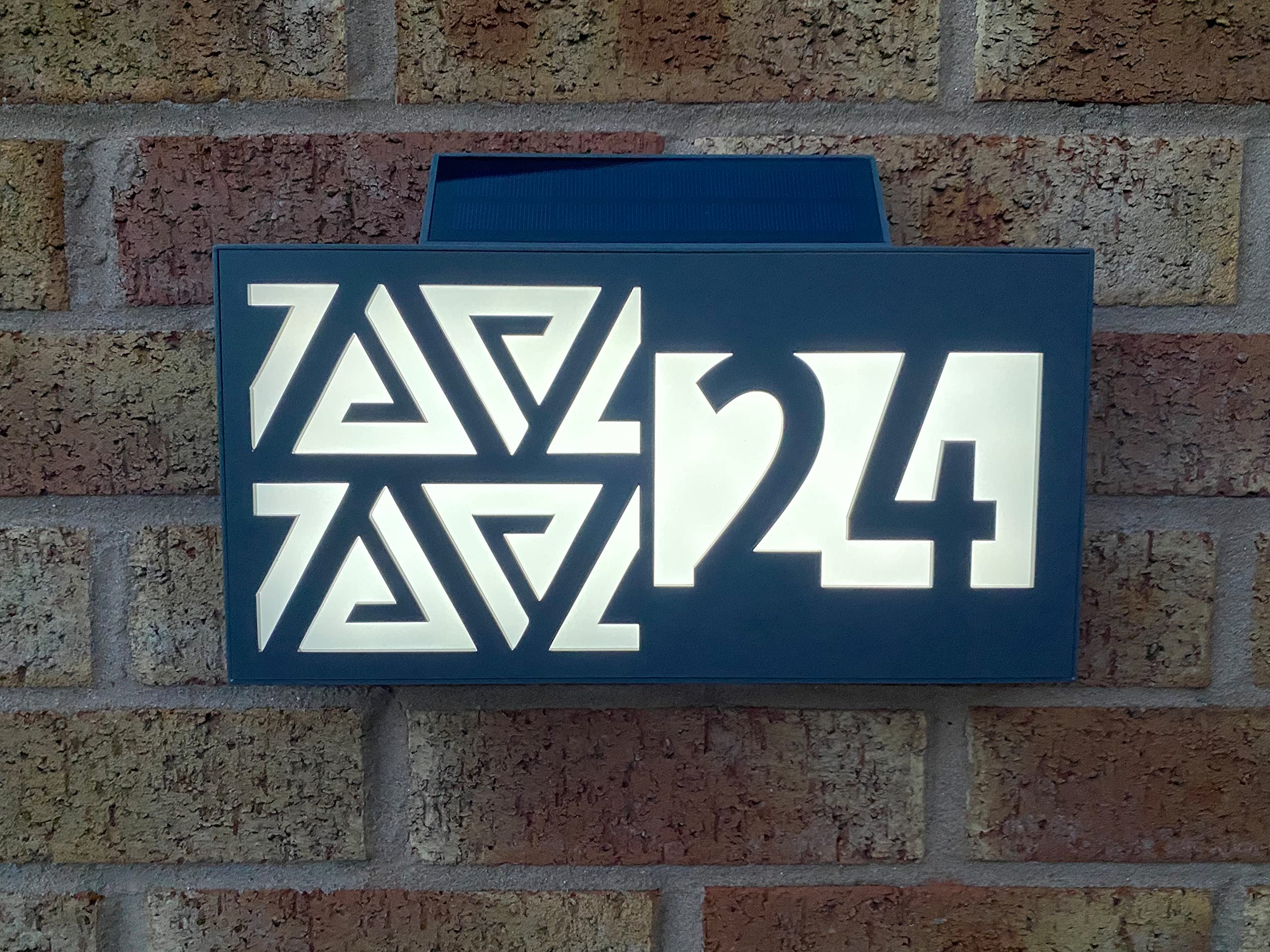 One of a Kind Design Uk Personalised Solar House Sign Door Name Number Plaque Laser Cut Acrylic Light Slate Illuminating LED Plate Wall Outside UV Stable Weather Resistant - Black