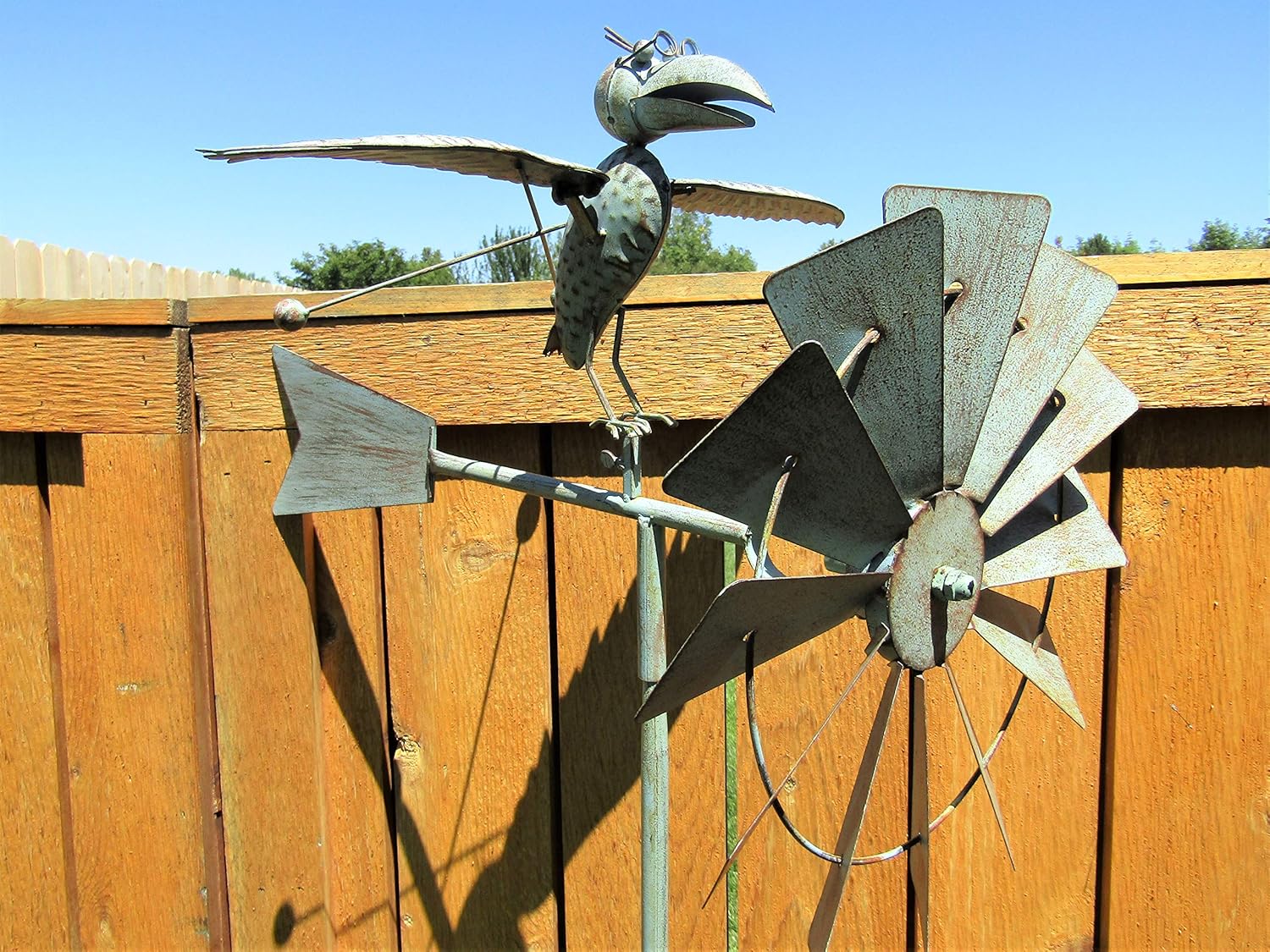 Whimsical Kinetic Metal Bird w/Glasses Yard Stake Wind Spinner Whirly-Gig Windmill Garden Art Bird