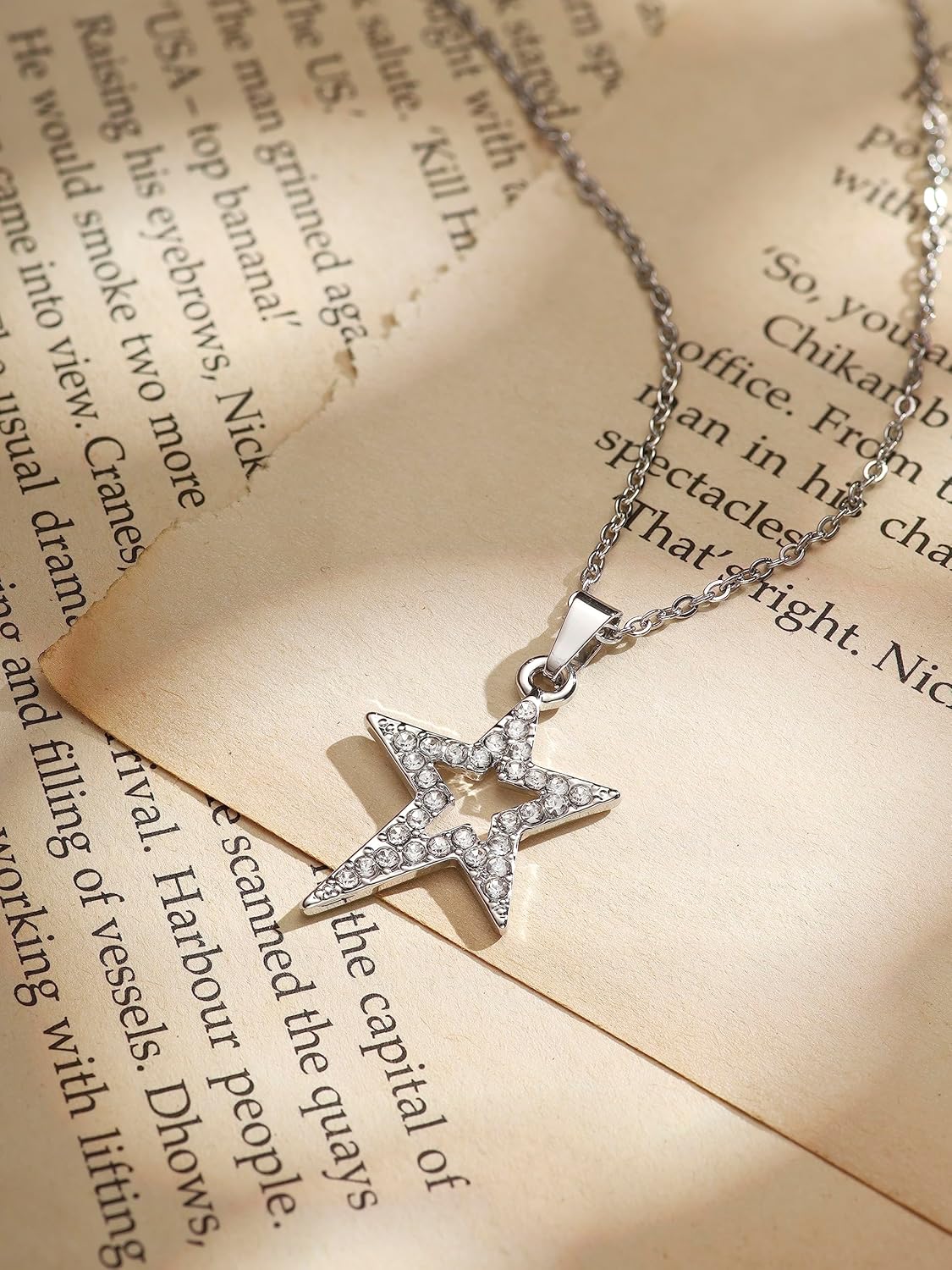 Sacina Grunge Y2k Aesthetic Star Necklace, Gothic Rhinestone Star Necklace for Women, Christmas New Year Jewelry Gift - Image 6