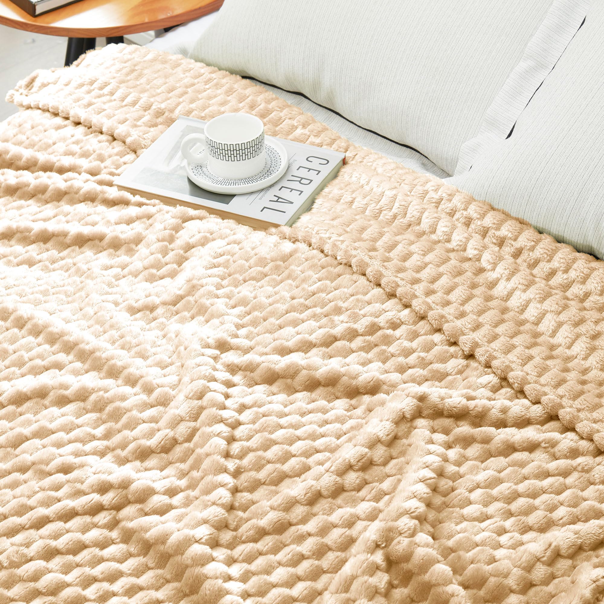 Amazon.com: DREAMNINE Oversized Soft Plush Fleece Throw