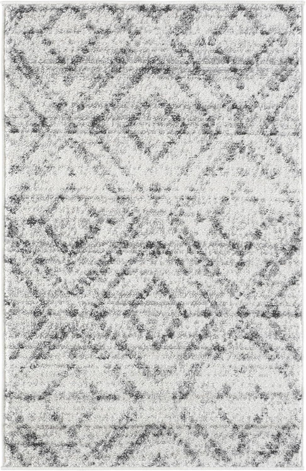 SAFAVIEH Adirondack Collection Accent Rug - 2'6" x 4', Light Grey & Grey, Modern Distressed Design, Non-Shedding & Easy Care, Ideal for High Traffic Areas in Entryway, Living Room, Bedroom (ADR131C)