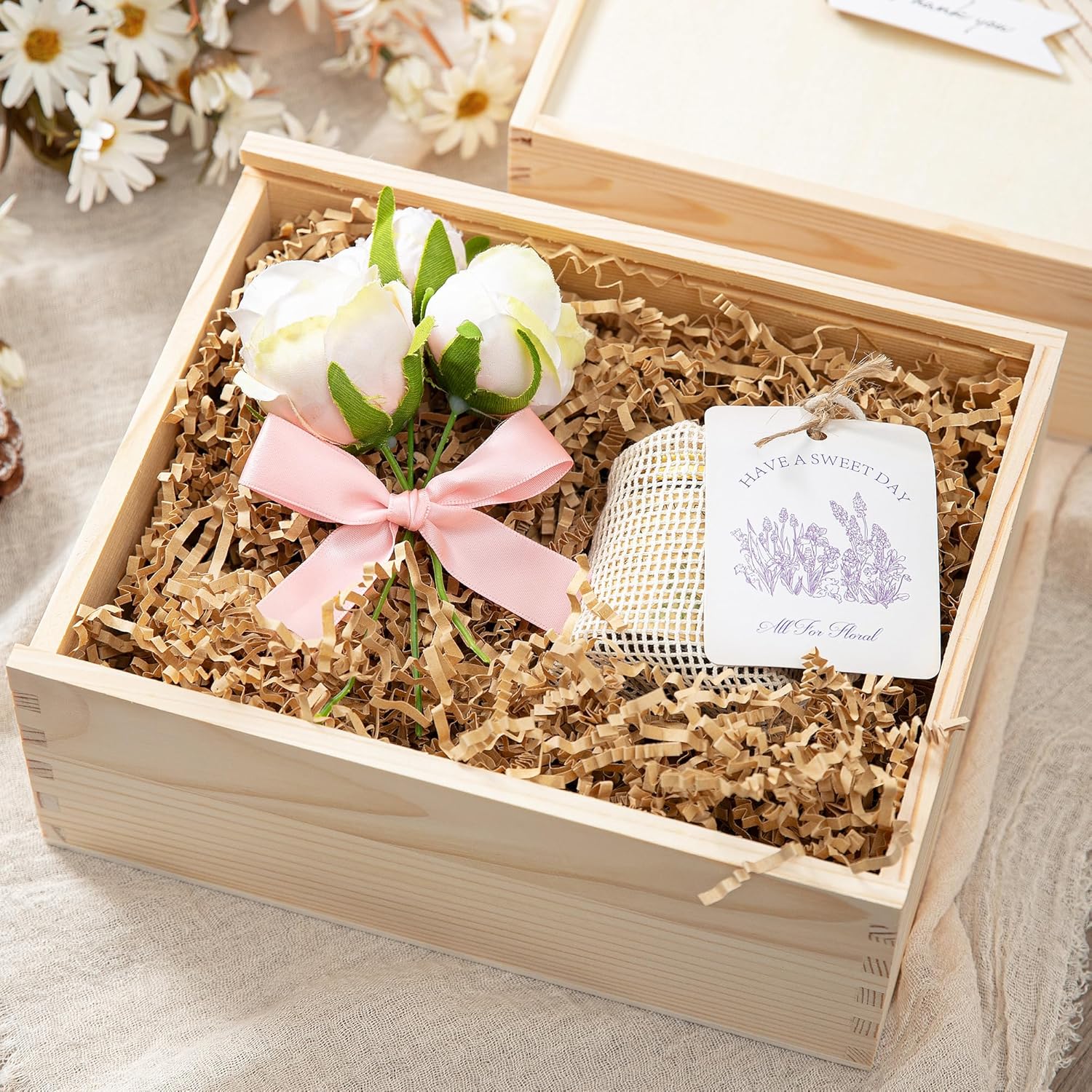 Mefleet 1 LB Crinkle Cut Paper Shred Filler Brown Crinkle Shredded Paper for Gift Box - Gift Basket Bag Filler - Kraft Grass Cushion Stuffing for Christmas Holiday Packaging Wrapping - Image 4