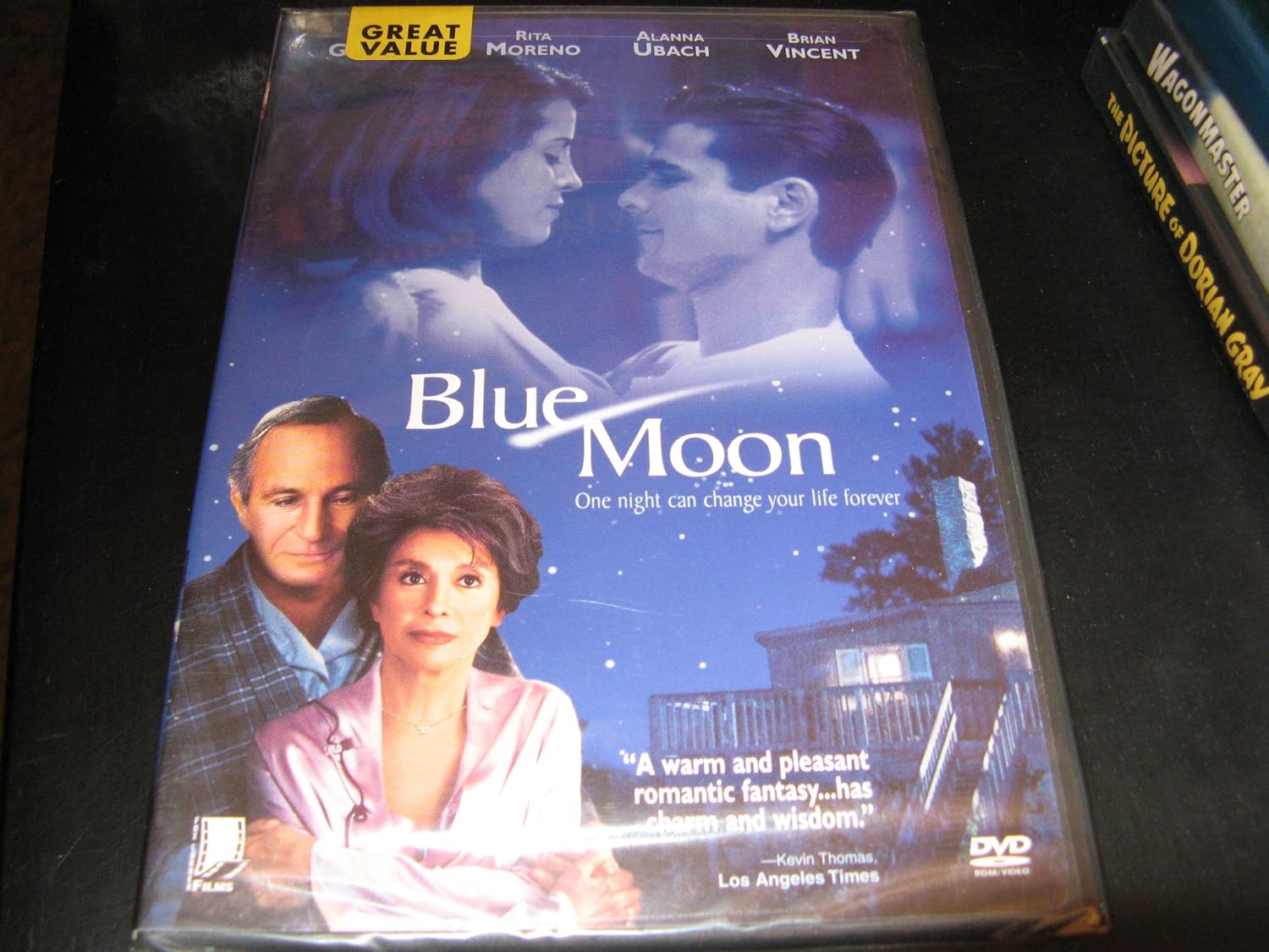Amazon.com: Blue Moon [DVD] : Ben Gazzara, Rita Moreno, Alanna Ubach ...