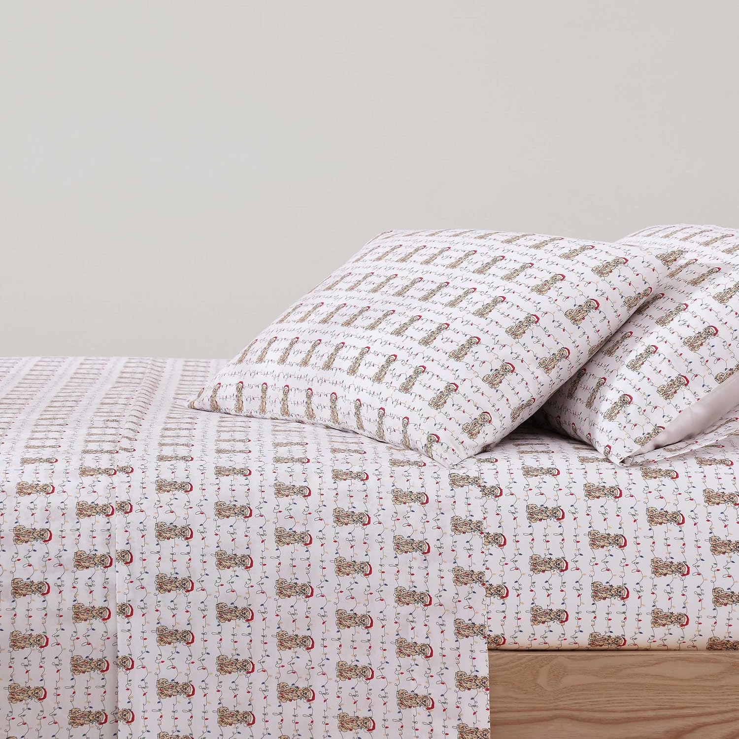Tommy Bahama - Queen Size Sheet Set, Crisp & Cool Cotton Percale Bedding with a Smooth Lightweight Feel, 4 Piece Holiday Bed Sheets with Matching Pillowcases (Wrapped Up Red)