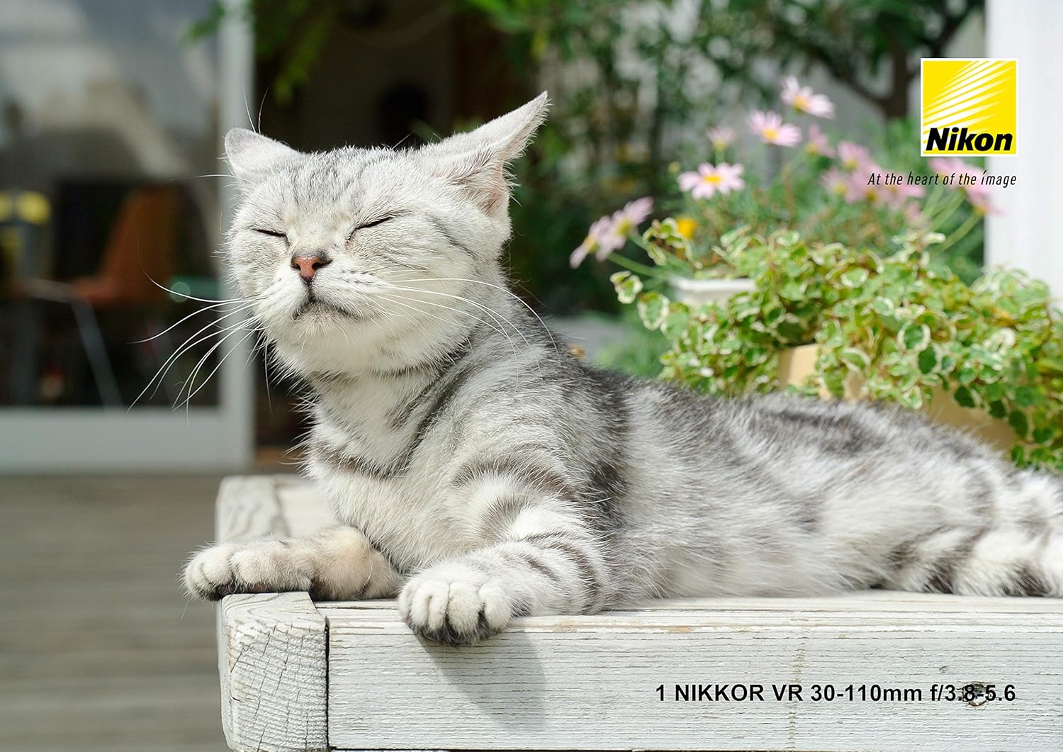 Nikon ZOOM LENS 1 NIKKOR VR 30-110mm f/3.8-5.6 SILVER ONLY FOR CX FORMAT