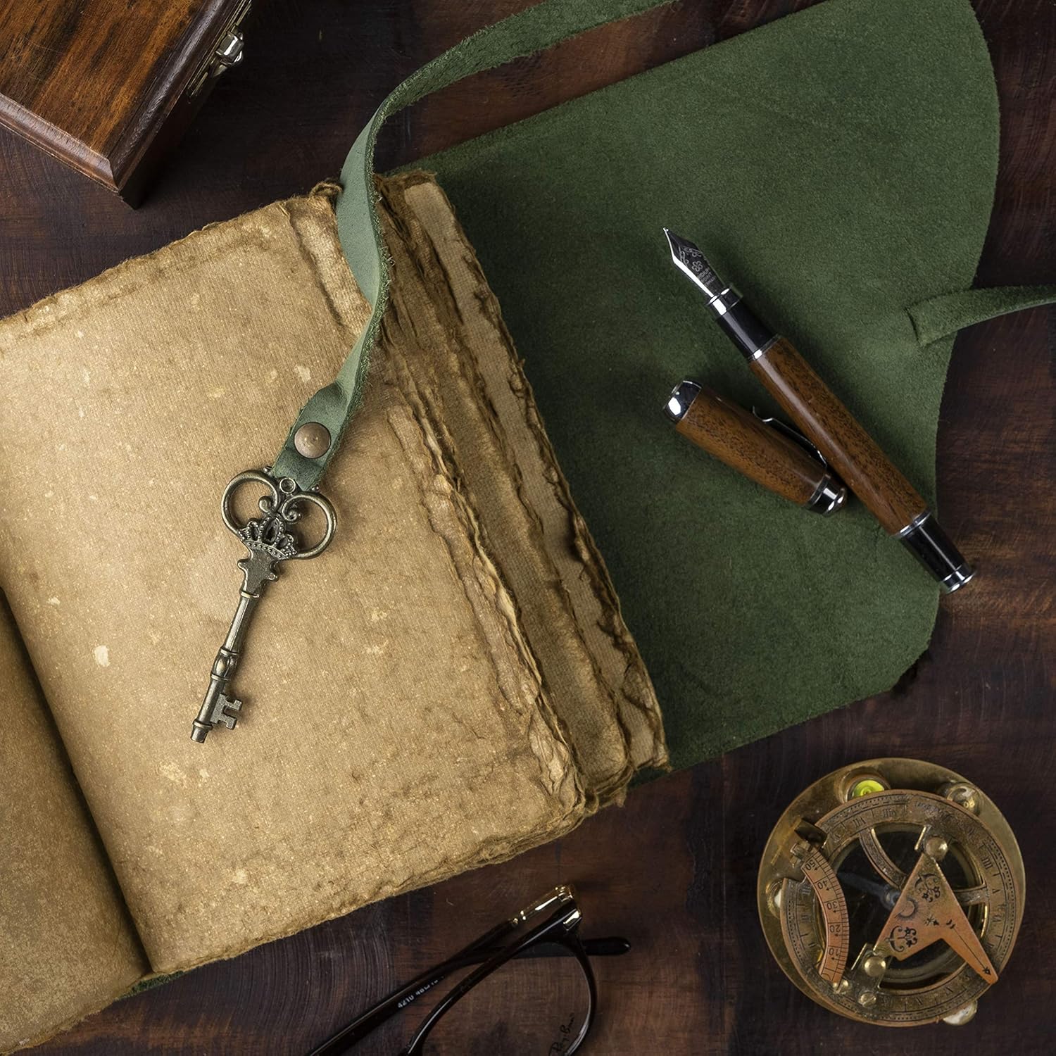 NomadCraftsCo. Vintage Leather Journal - Antique Handmade Deckle Edge Vintage Paper Leather Bound Journal - Book of Shadows Journal - Leather Sketchbook - Drawing Journal - Great Gift (Green, 9"x6")
