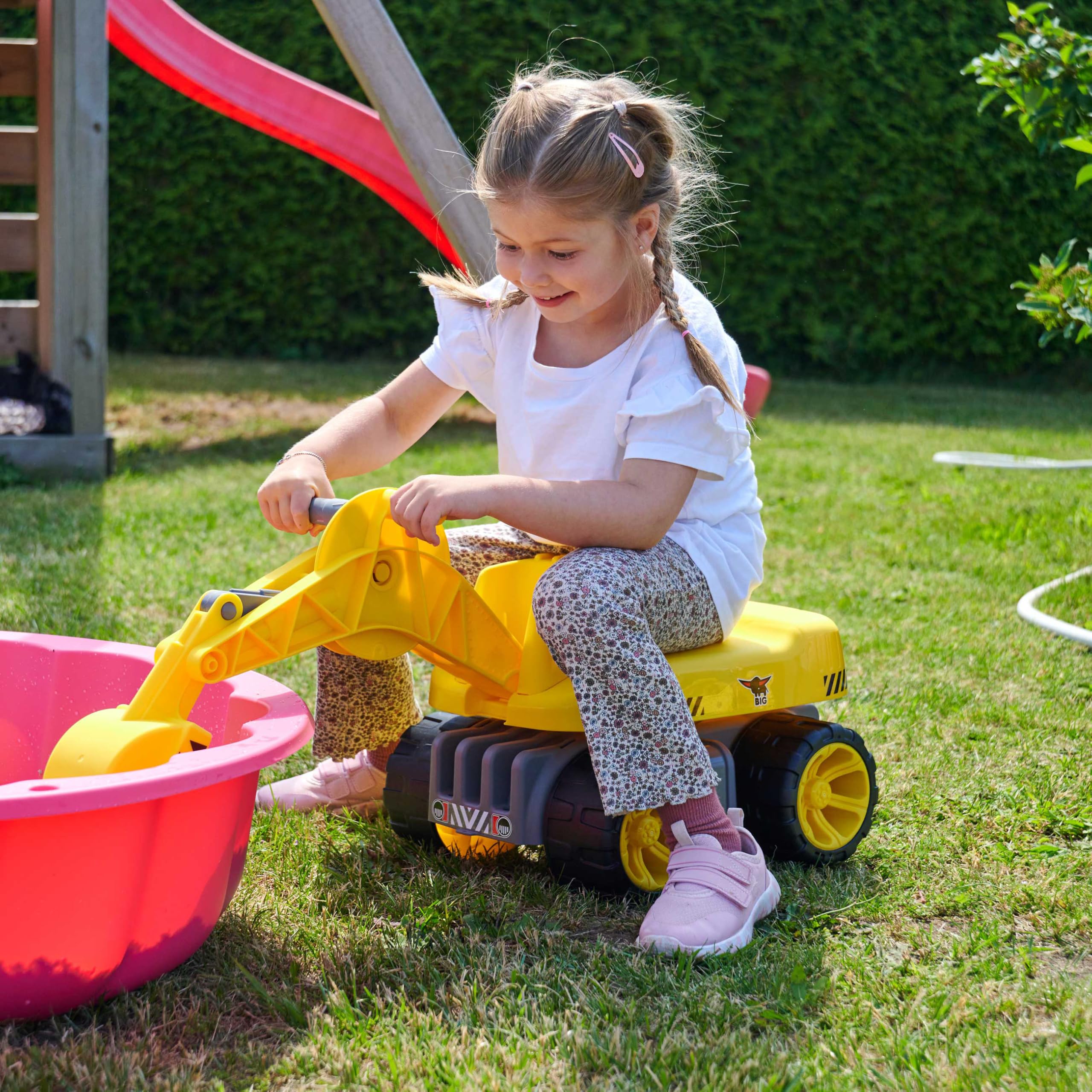 BIG - 800055811- Maxi Excavadora Power Worker- Amplio Asiento para el niño con Giro 360º- a Partir de 3 años