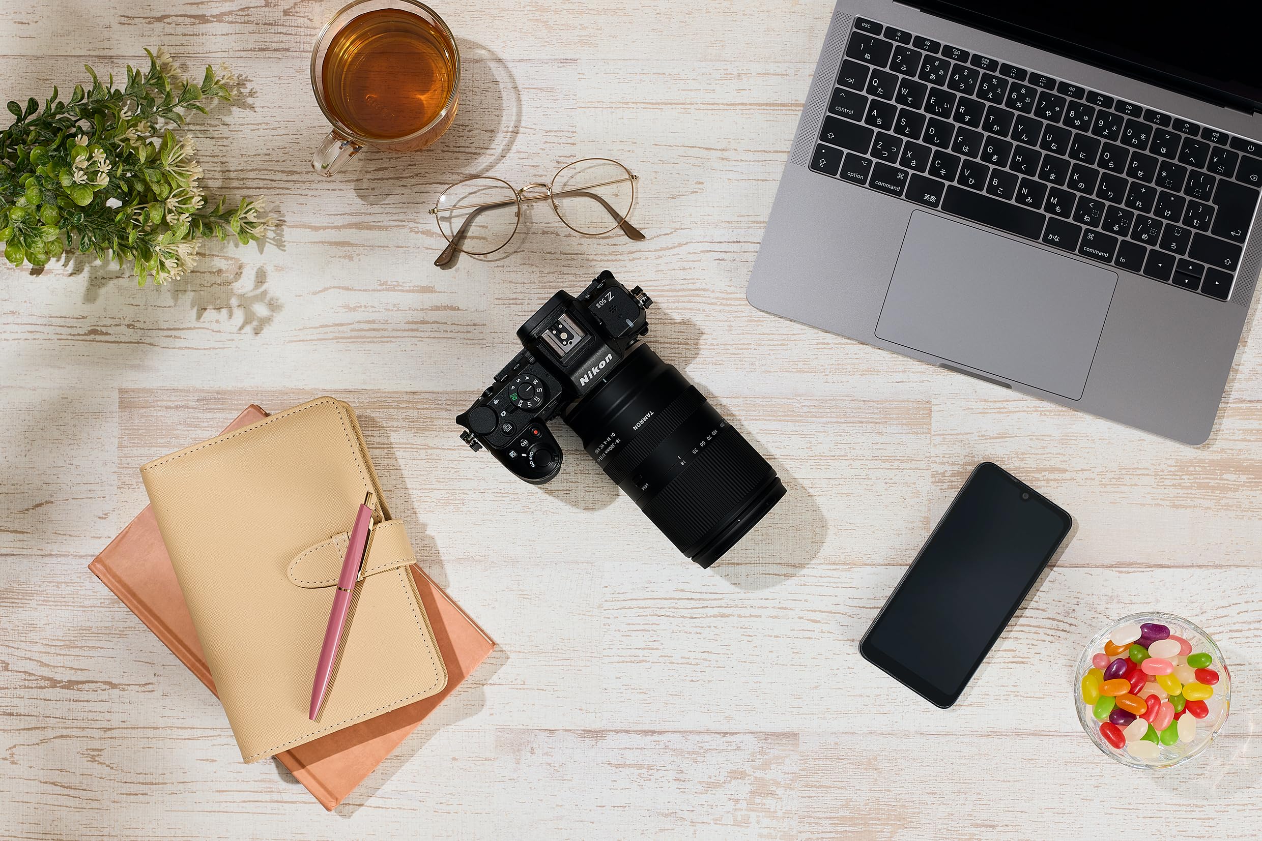 Amazon.com : Tamron 18-300mm F/3.5-6.3 Di III-A VC VXD All-in-One