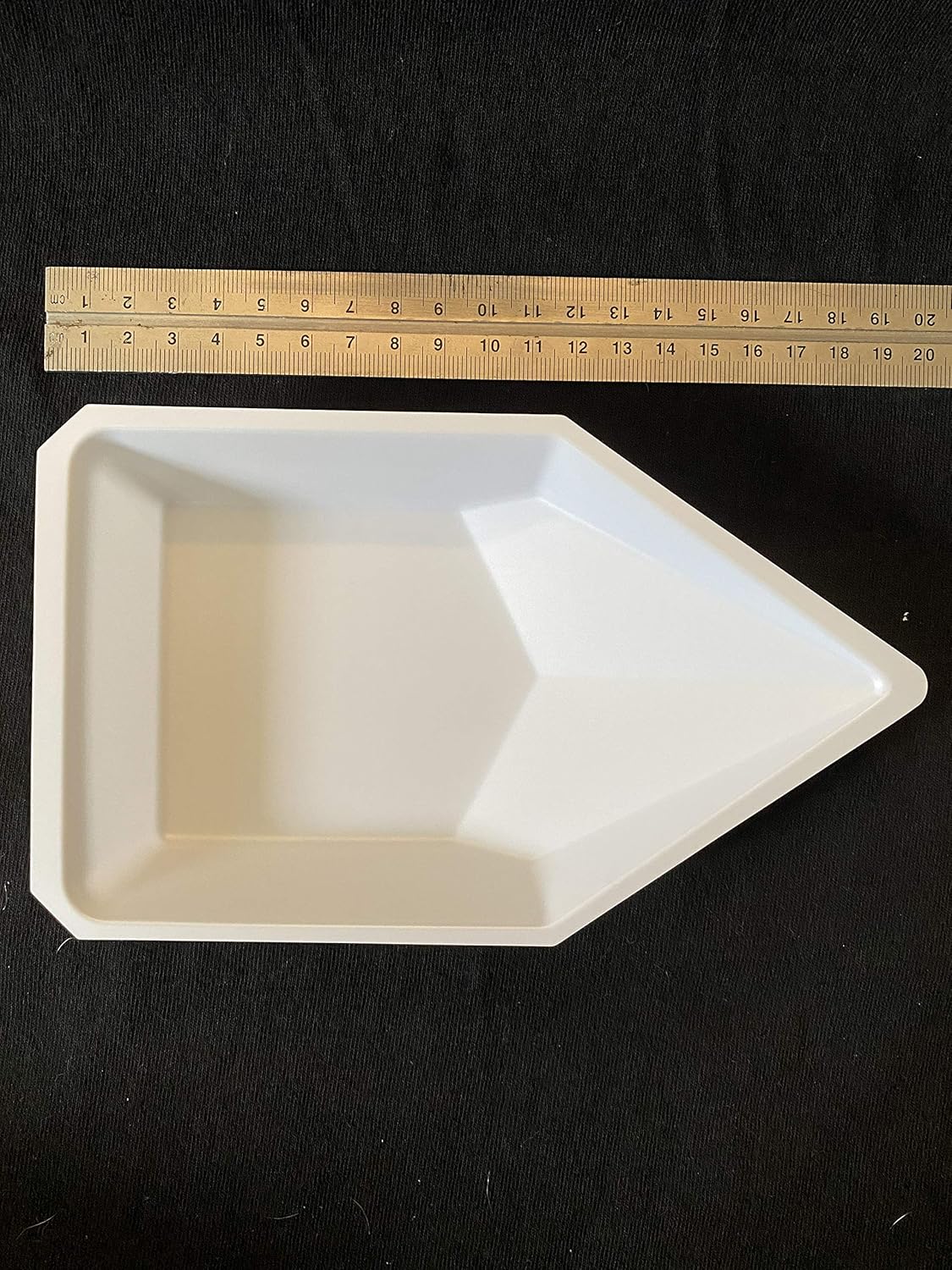 Pour Boats, W-P108-WH-100, 108mm, Large, White, Pack of 100