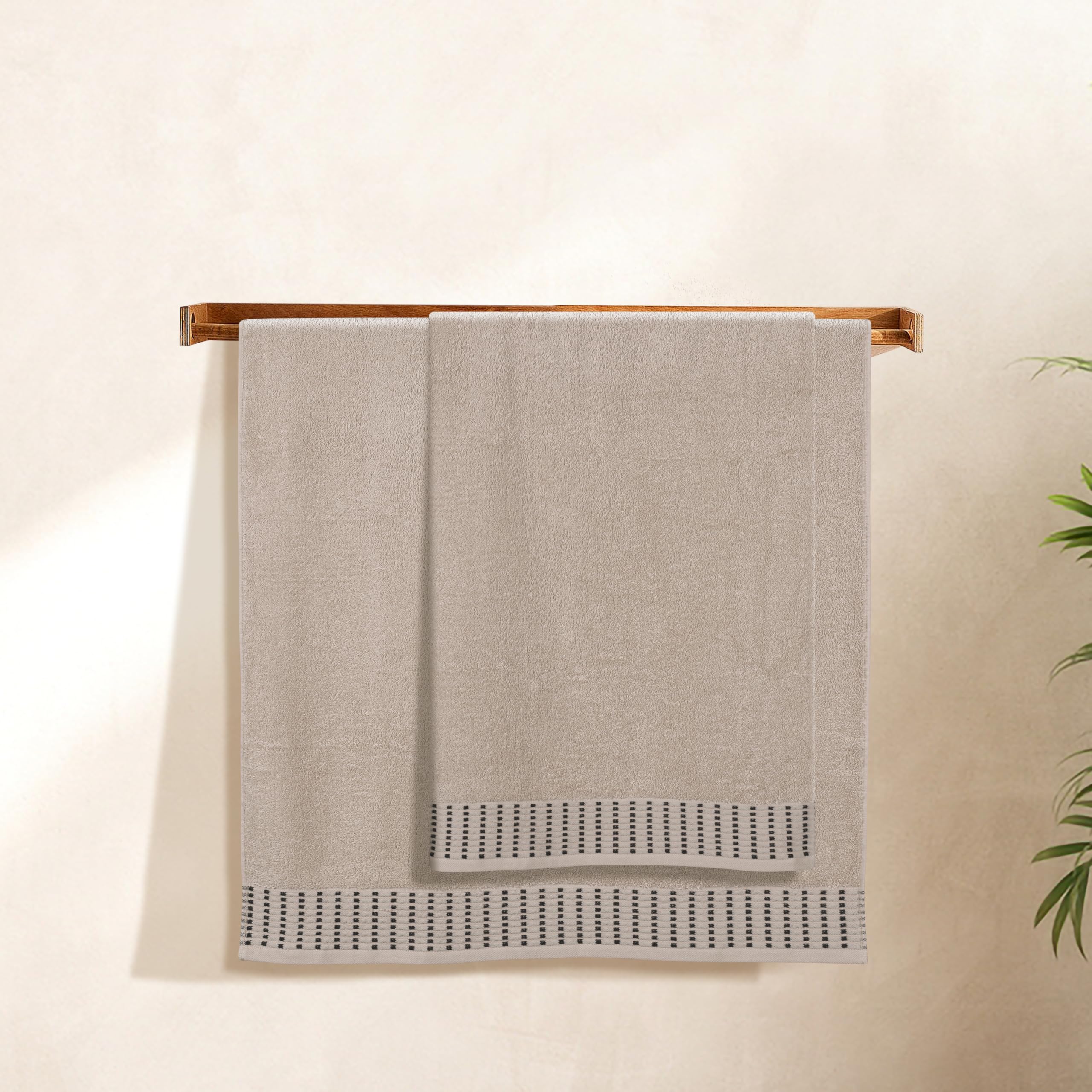 Baumwolle 2er-Pack Oversized Badetuch-Set 70 x 140 cm, große Badetücher, Ultra saugfähig, kompakt, schnell trocknend und leicht, Bräunen