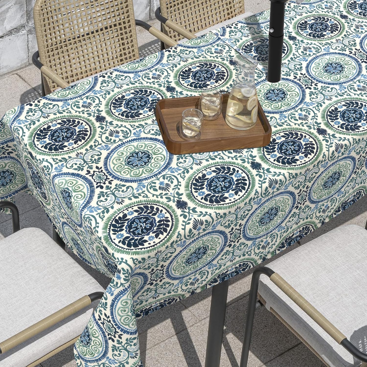 Outdoor Rectangle Tablecloth, 60×84 Inch Water Repellent Picnic Table Cover with Umbrella Hole Zipper for Patio Family Meal, Celadon Wreath