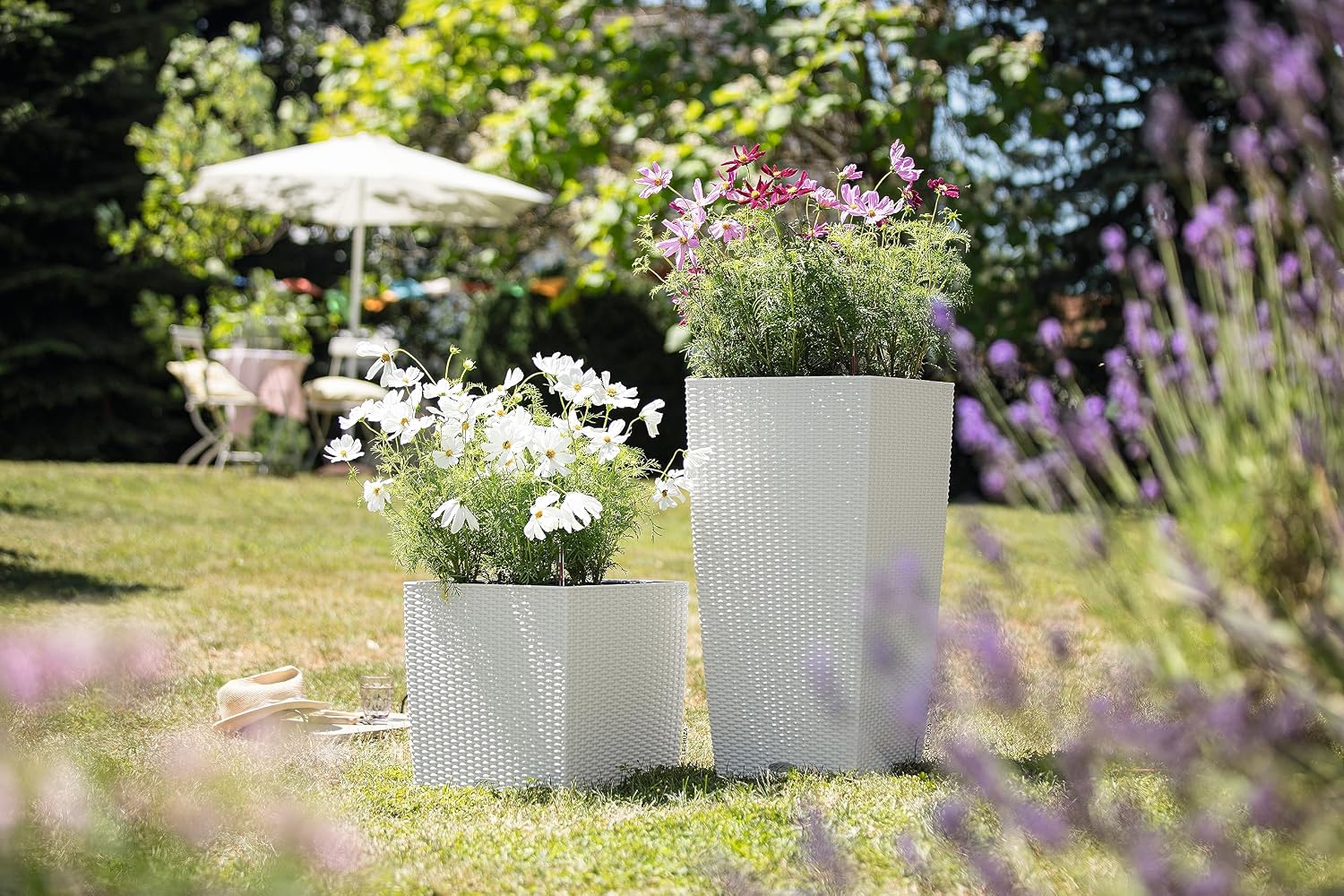 Lechuza CUBICO Cottage 40 White, Self-Watering Tall Planter, H29.5 L15.7 W15.7 in