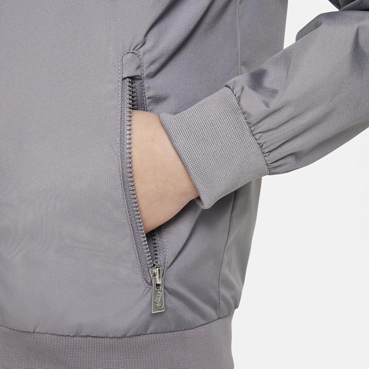 Nike NSW Windrunner (Big Kids) Gunsmoke 7 (Big Kid)