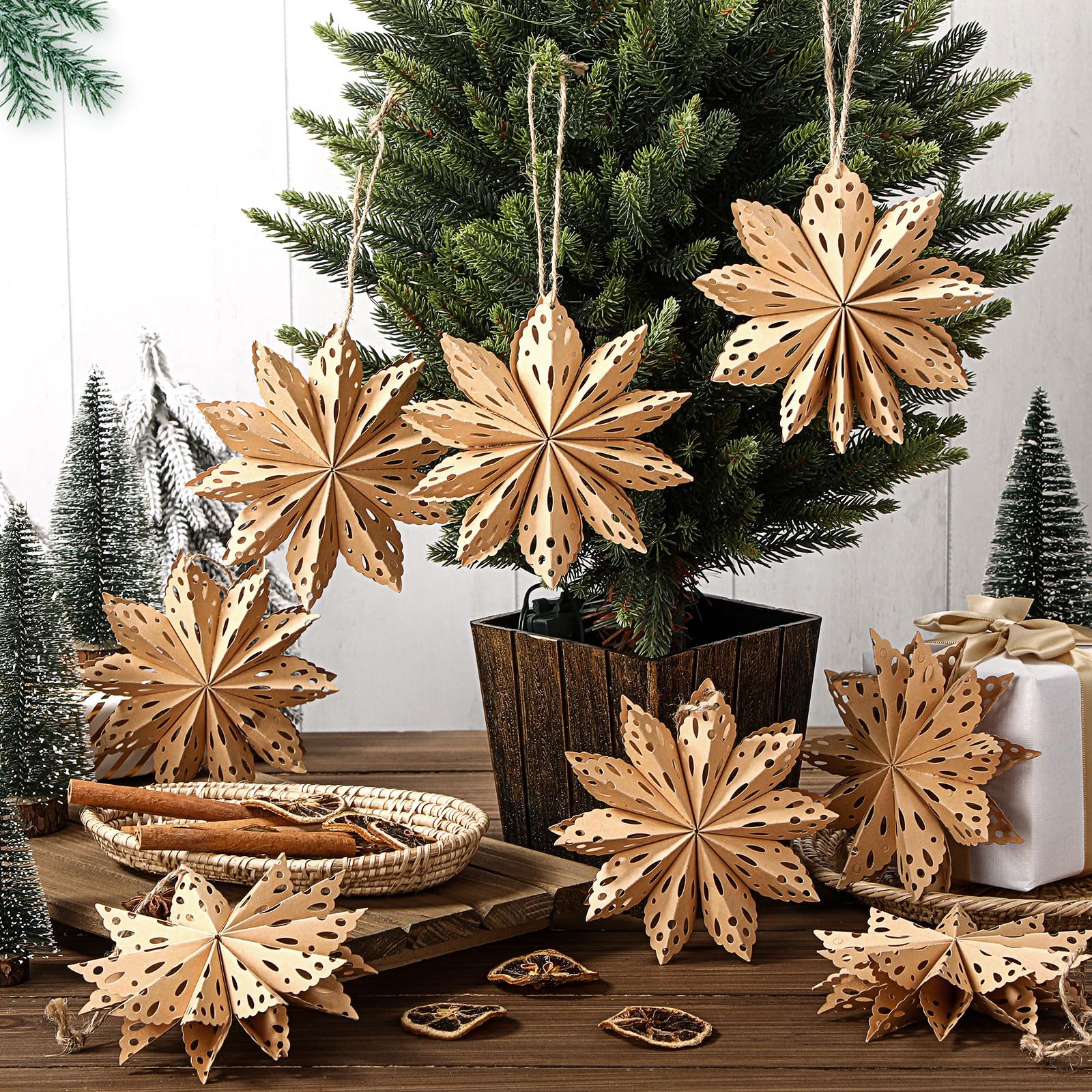 Mini flocon de neige 3D Leinuosen marron en papier pour sapin