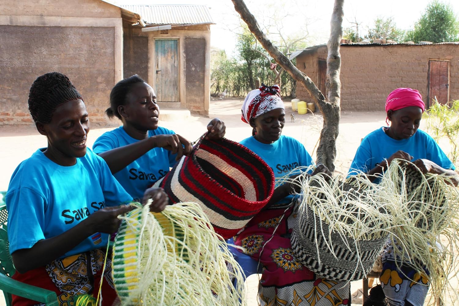 Balance Half Handwoven Economical Sisal Basket Tote Bag, Market Grocery Shopping Bags with Leather Strap Handles and Button Closure, Summer Beach Basket Handbag, Large Straw Shoulder Purse for Women - Image 6