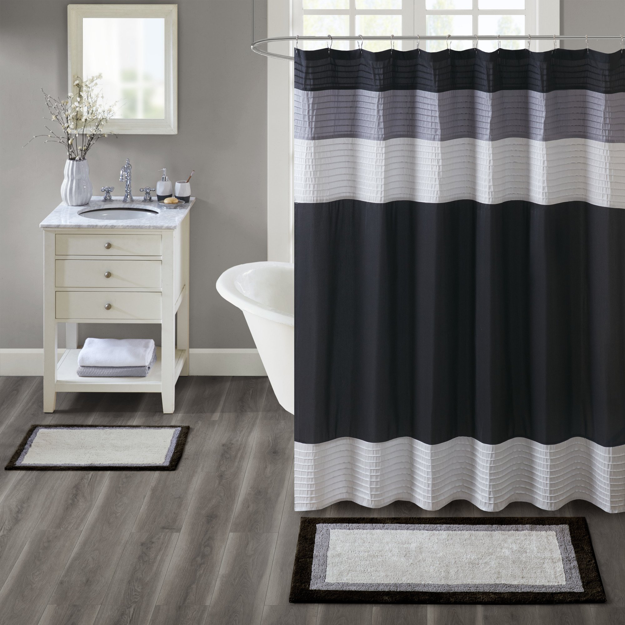 Madison Park Amherst Bathroom Rugs Room Décor 100% Cotton Tufted Ultra Soft Non-Slip, Absorbent Quick Dry Bathtub Mats, 27x45, Black