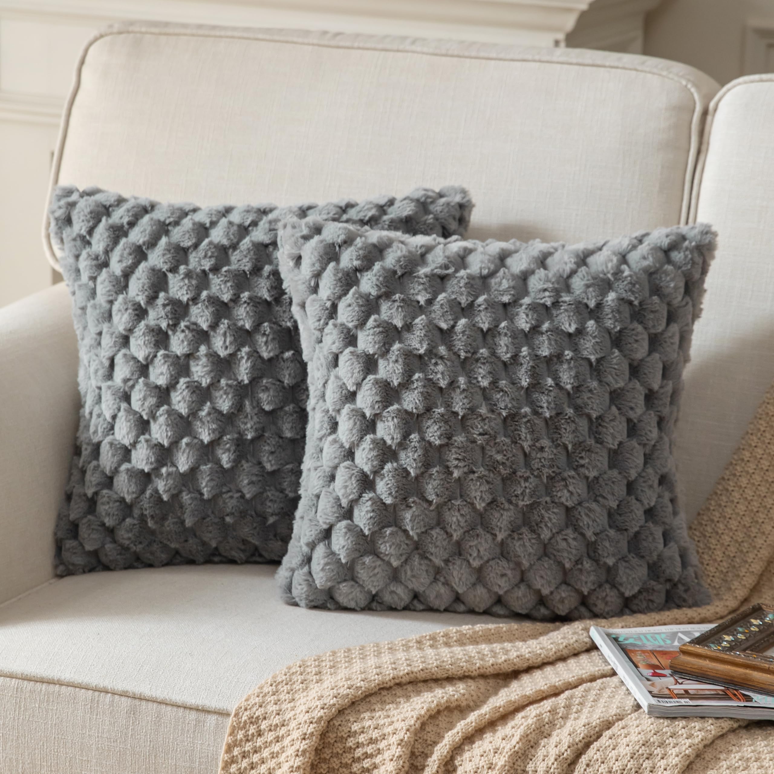 Joyouth Pack of 2 Super Soft Throw Pillow Covers 18x18 Inch Faux Fur Plush Pillowcase Luxury Cozy Fluffy Decorative Cushion Cover for Sofa Couch Bed