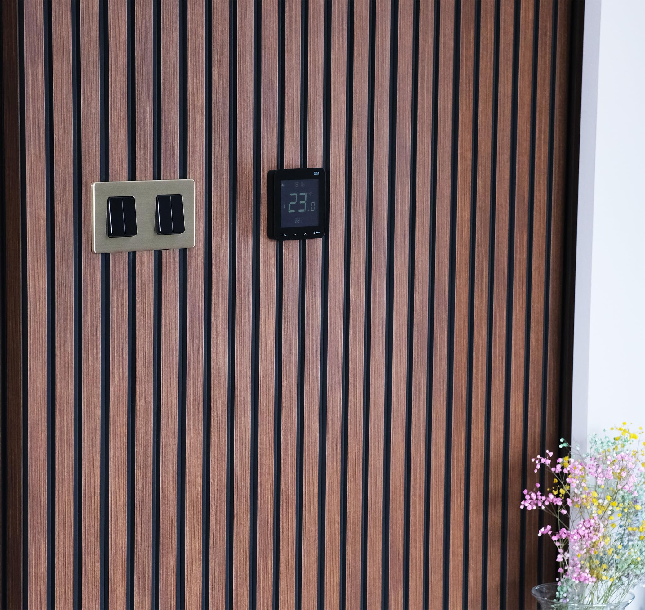 Włącznik Światła Podwójny Czarny Schodowy Stal Szczotkowana PVD Brass