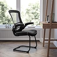 Vista 1 de EMMA + OLIVER Silla de recepción lateral con base de trineo de malla negra con asiento LeatherSoft y brazos abatibles