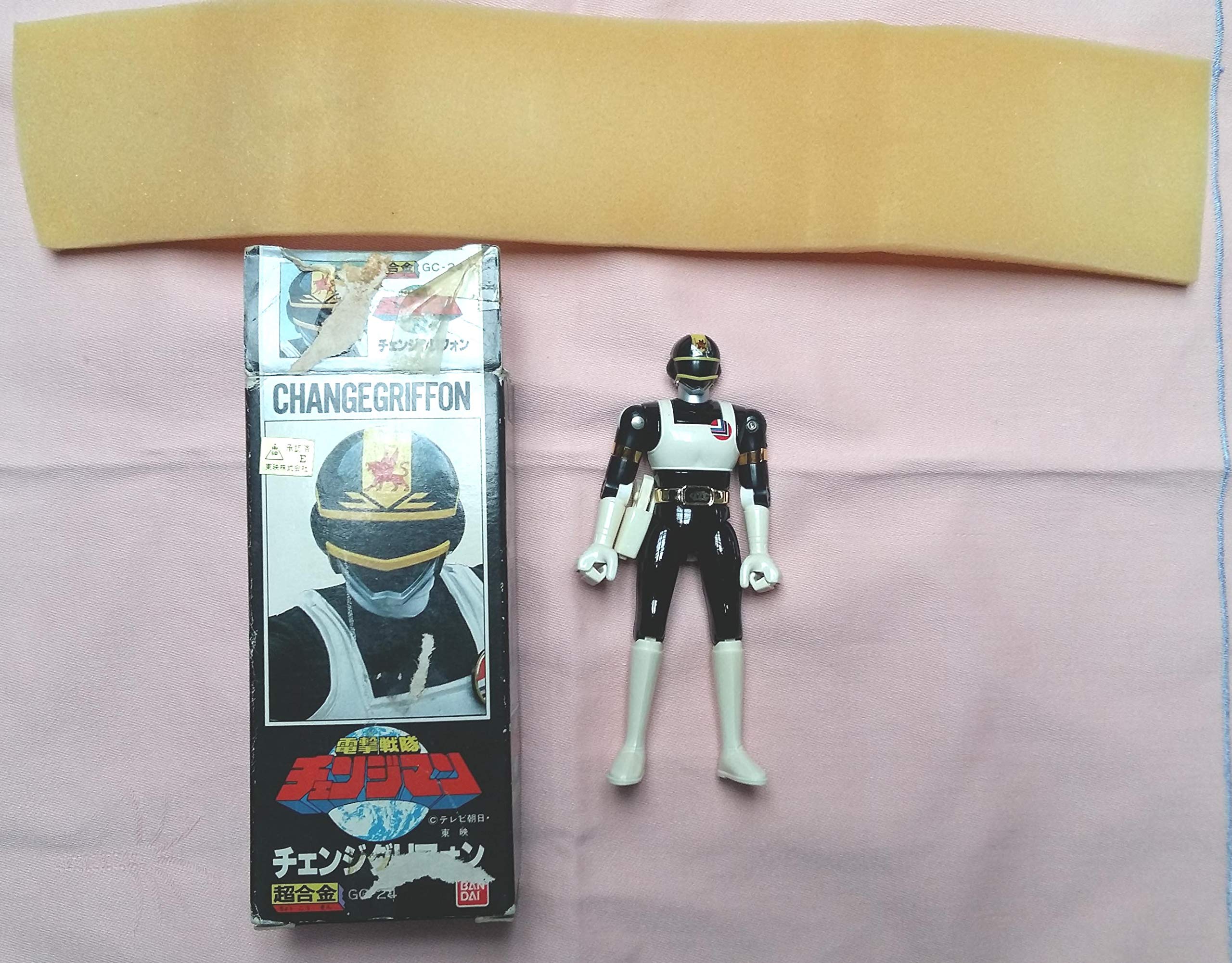 Amazon | 電撃チェンジマン 超合金チェンジグリフォン | フィギュア 