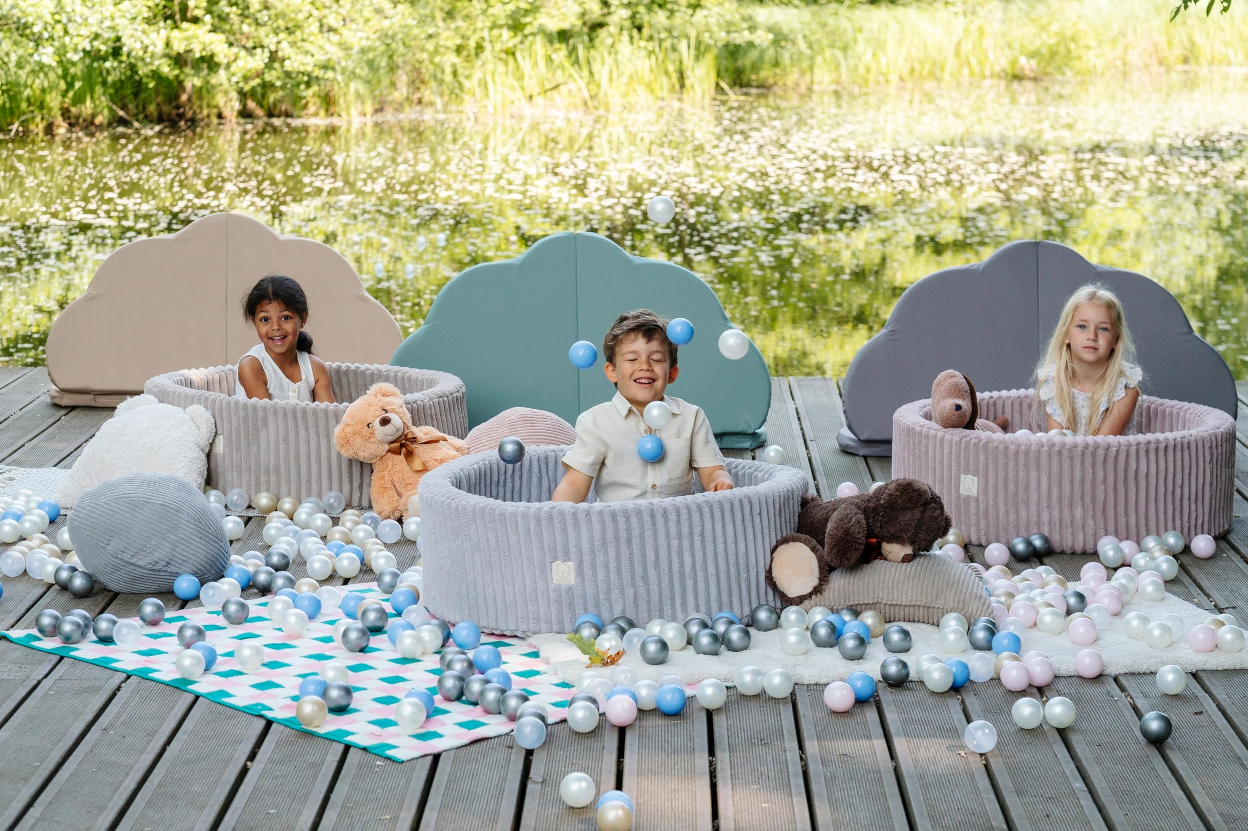 MISIOO Bällebad Baby 90x30 cm mit 200 Bällen Ø6 cm – Kinder Bällebad Rund, Weicher Schaumstoff, Bezug Abnehmbar Waschbar, Indoor Spielpool für Kleinkinder