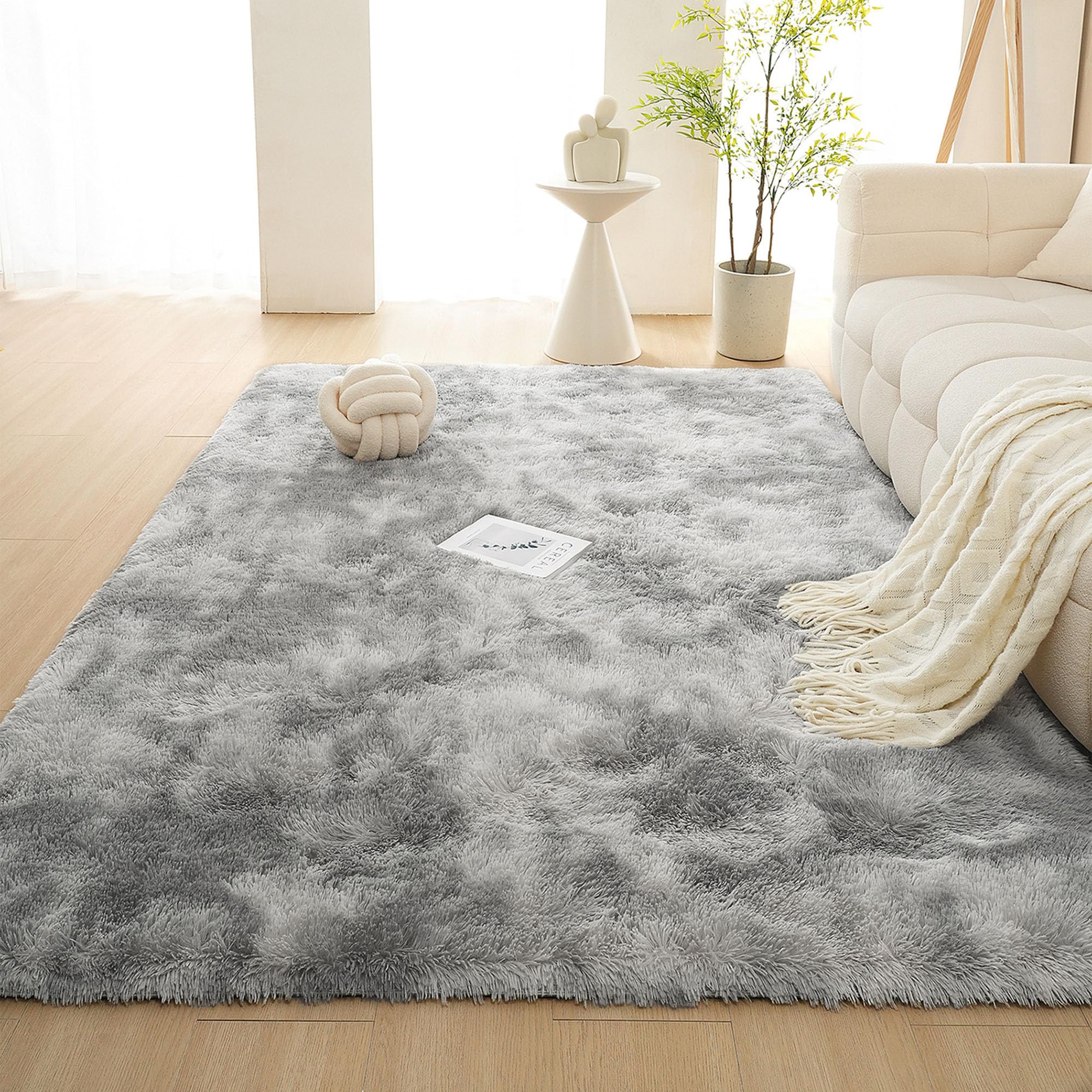 Tapis doux poils longs antidérapant et isolant pour chambre d'enfant