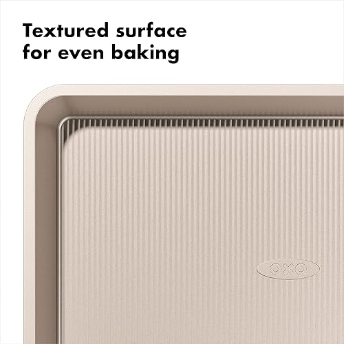 Miniatura 4 de OXO Good Grips - Bandeja antiadherente para arrollados, 9 x 13 pulgadas