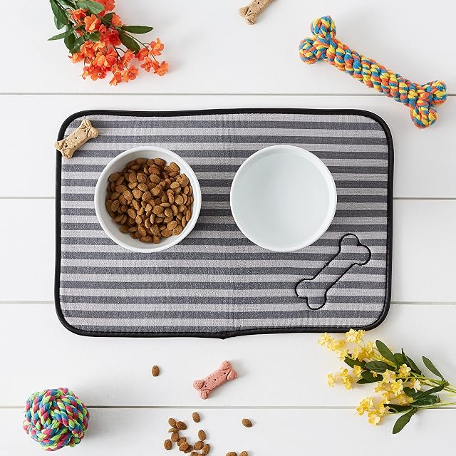 Foto 4 de 7 de Bone Dry DII Hueso seco Mascotas Alfombrilla para Alimentos, Agua, Treats en Microfibra para máxima absorción