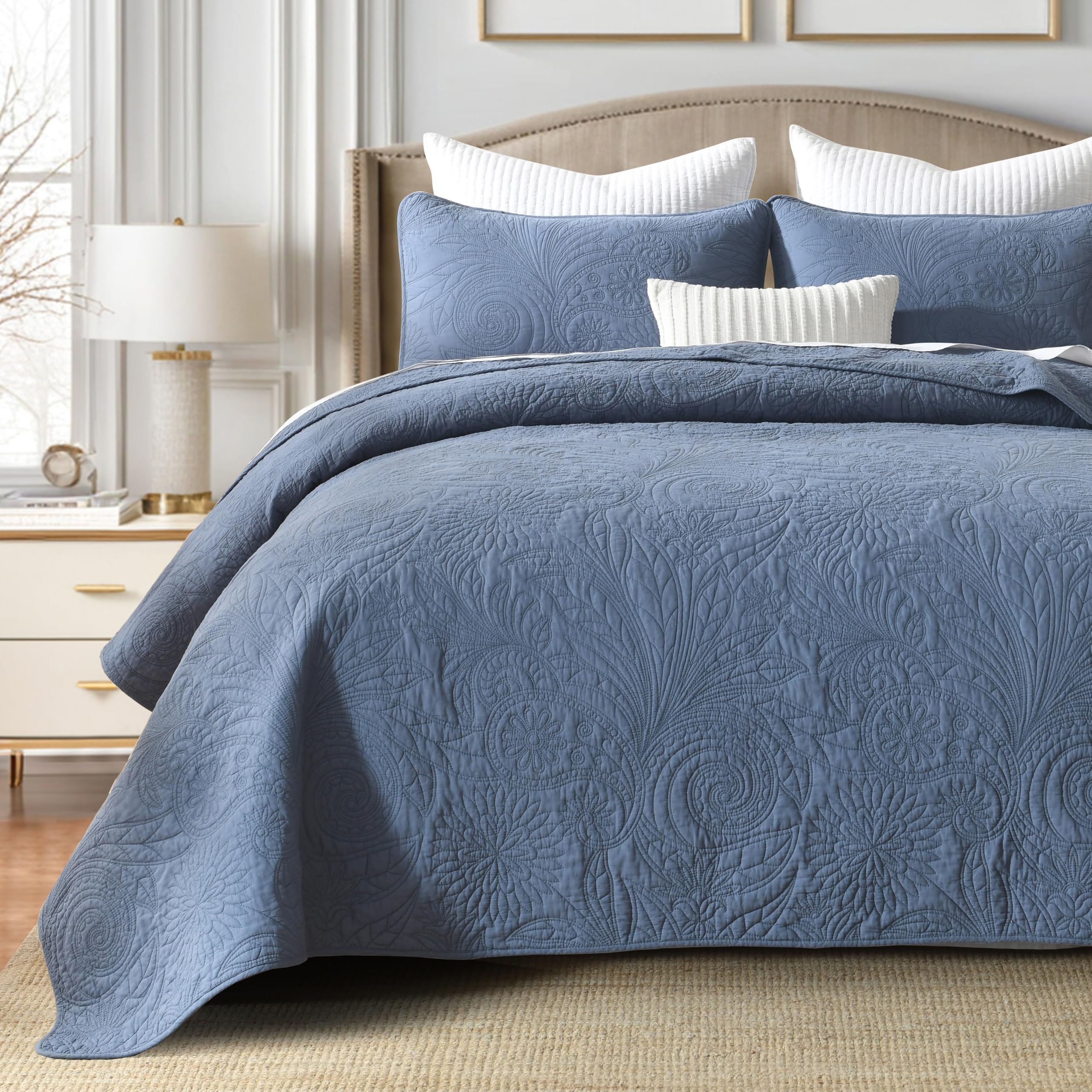 AJOCCO Retro Blue Queen Cotton Quilt Set