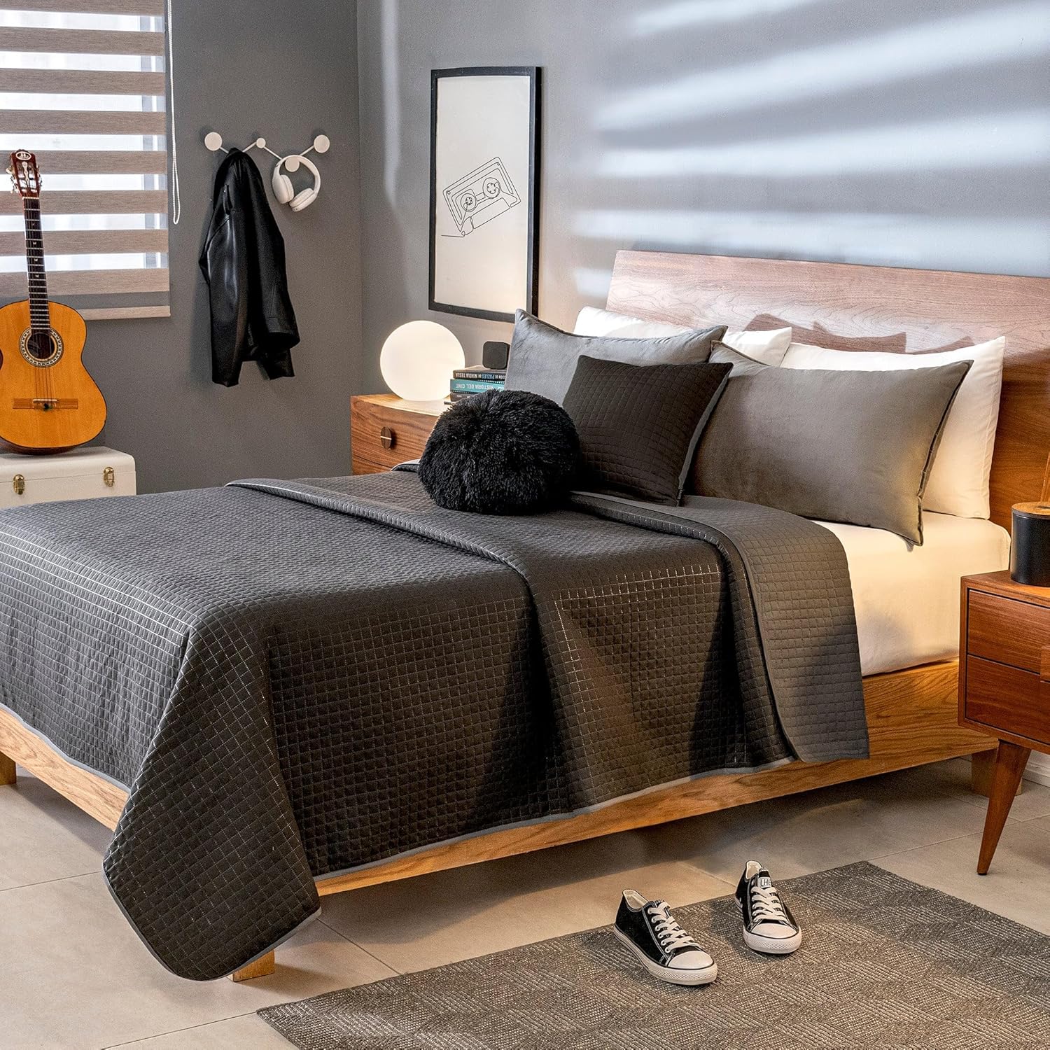 Stylish Comfort and Design Fusion Dream Twin Size Reversible Comforter