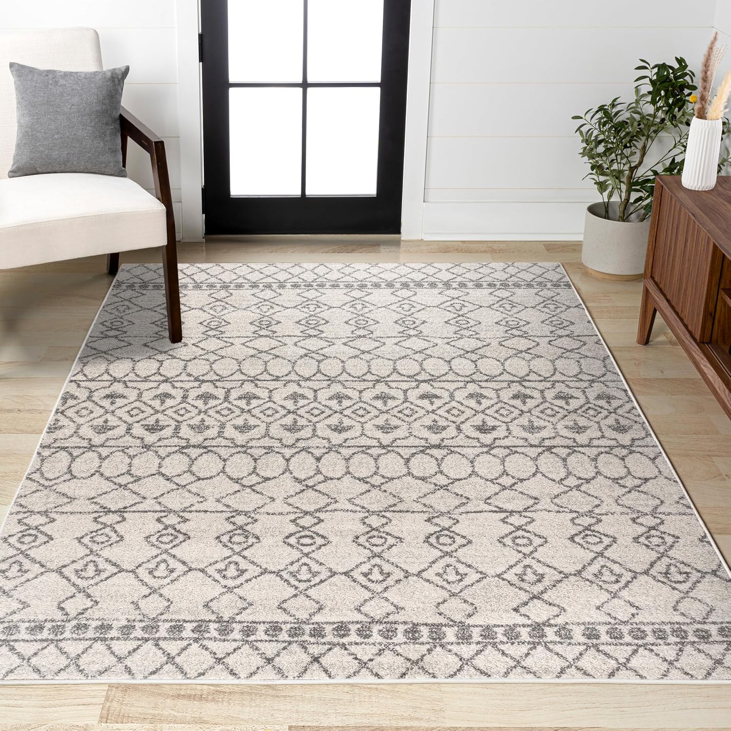 JONATHAN Y Izil Moroccan Beni Souk Cream/Gray Runner Rug, 2x8, Bohemian, Scandinavian, Easy-Cleaning for Living Room, Bedroom, Kitchen, Pet Friendly, Non-Shedding (MOH209A-28)
