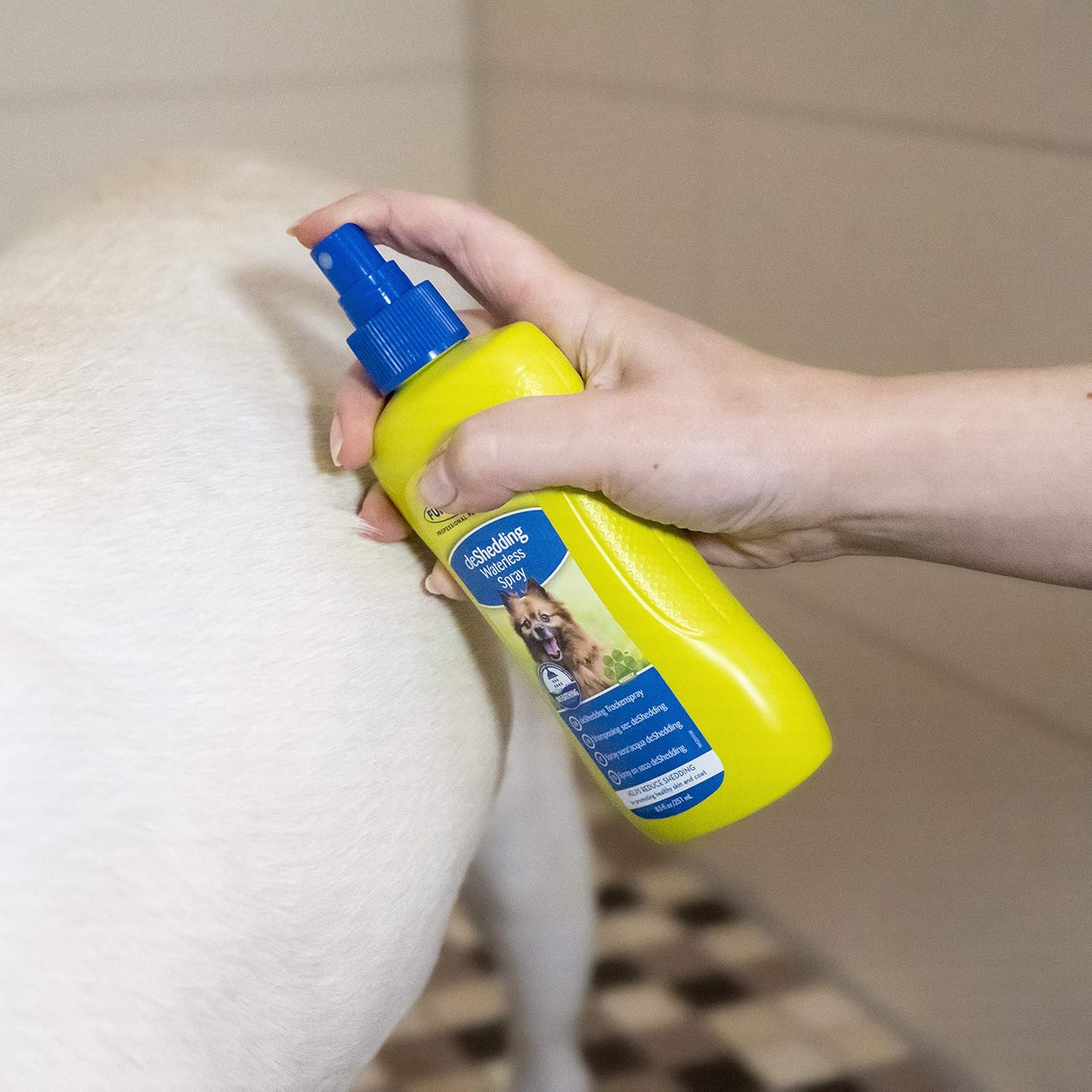 furminator deodorizing waterless spray