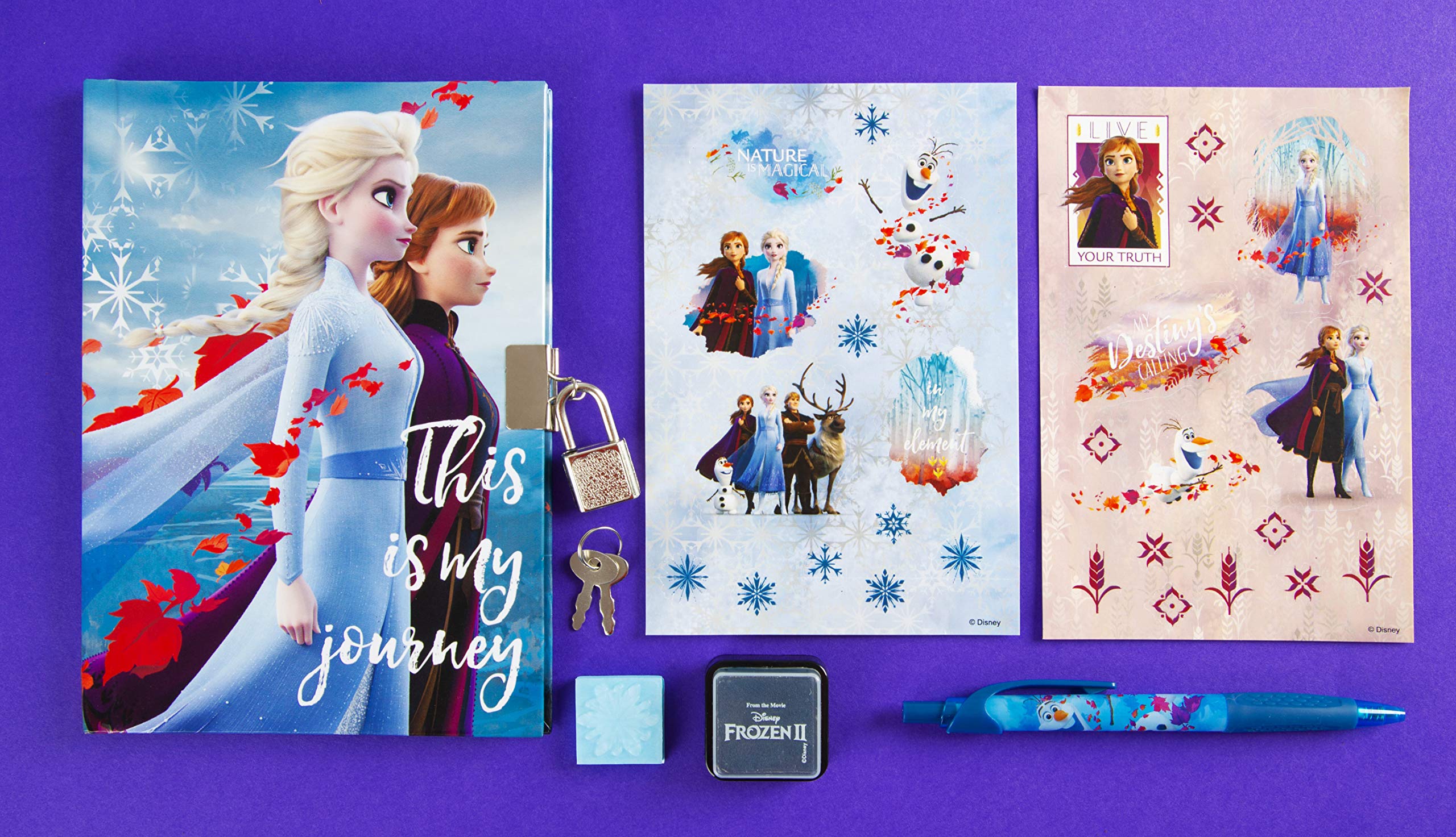 Disney Journal Intime Fille de La Reine des Neiges 2 avec Anna et Elsa, Coffret Cadeau avec Autocollants Frozen 2, Carnet Secret, Stylos et Tampon Enfant, Cadeau Fille 3 4 5 6 7 8 9+ Ans