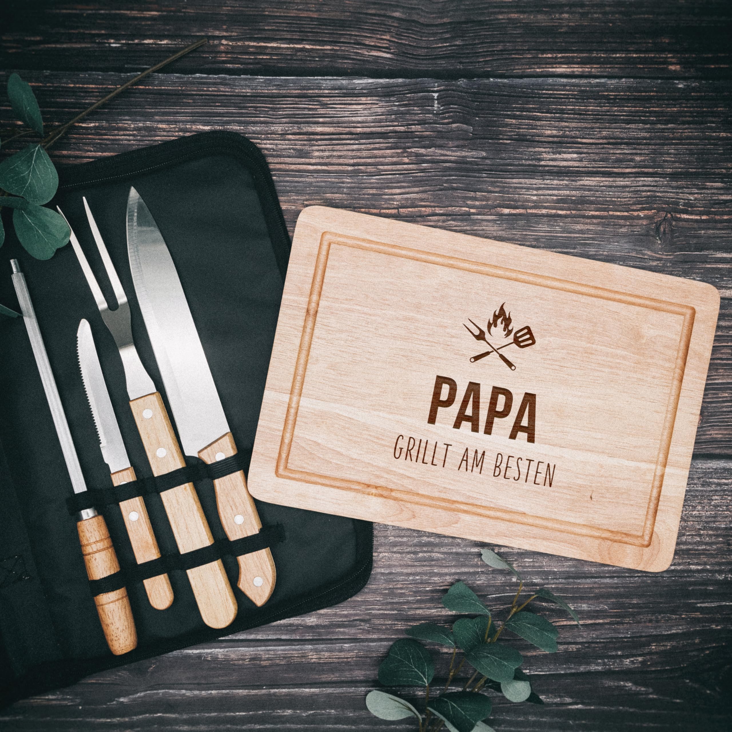 Set da barbecue con coltello in set di coltelli, regalo per grigliate, accessori per barbecue, regalo per uomini, tagliere come regalo per la festa del papà e per la stagione barbecue